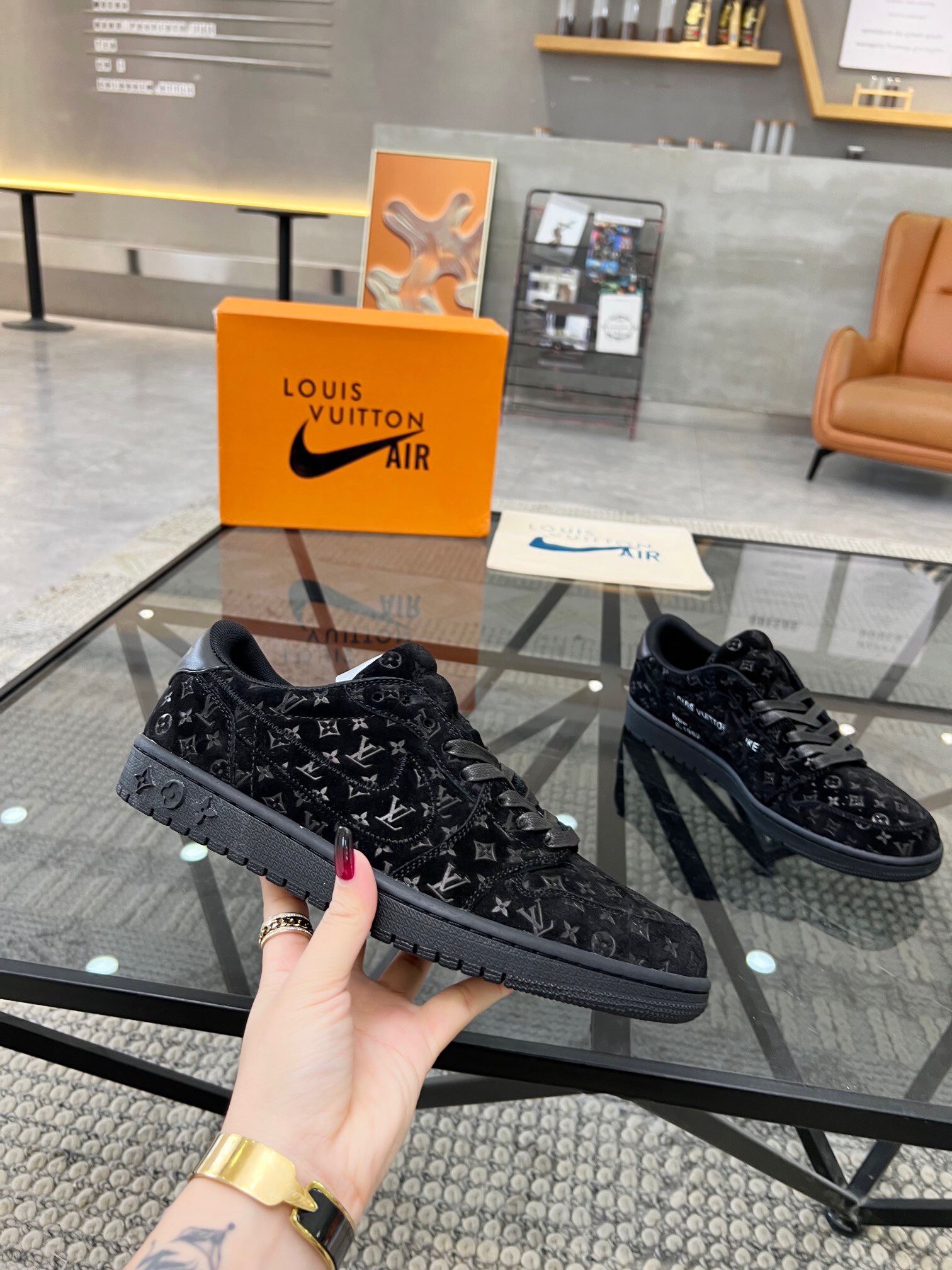 Men L*ouis V*uitton x NIKE Sneakers Maikesneakers
