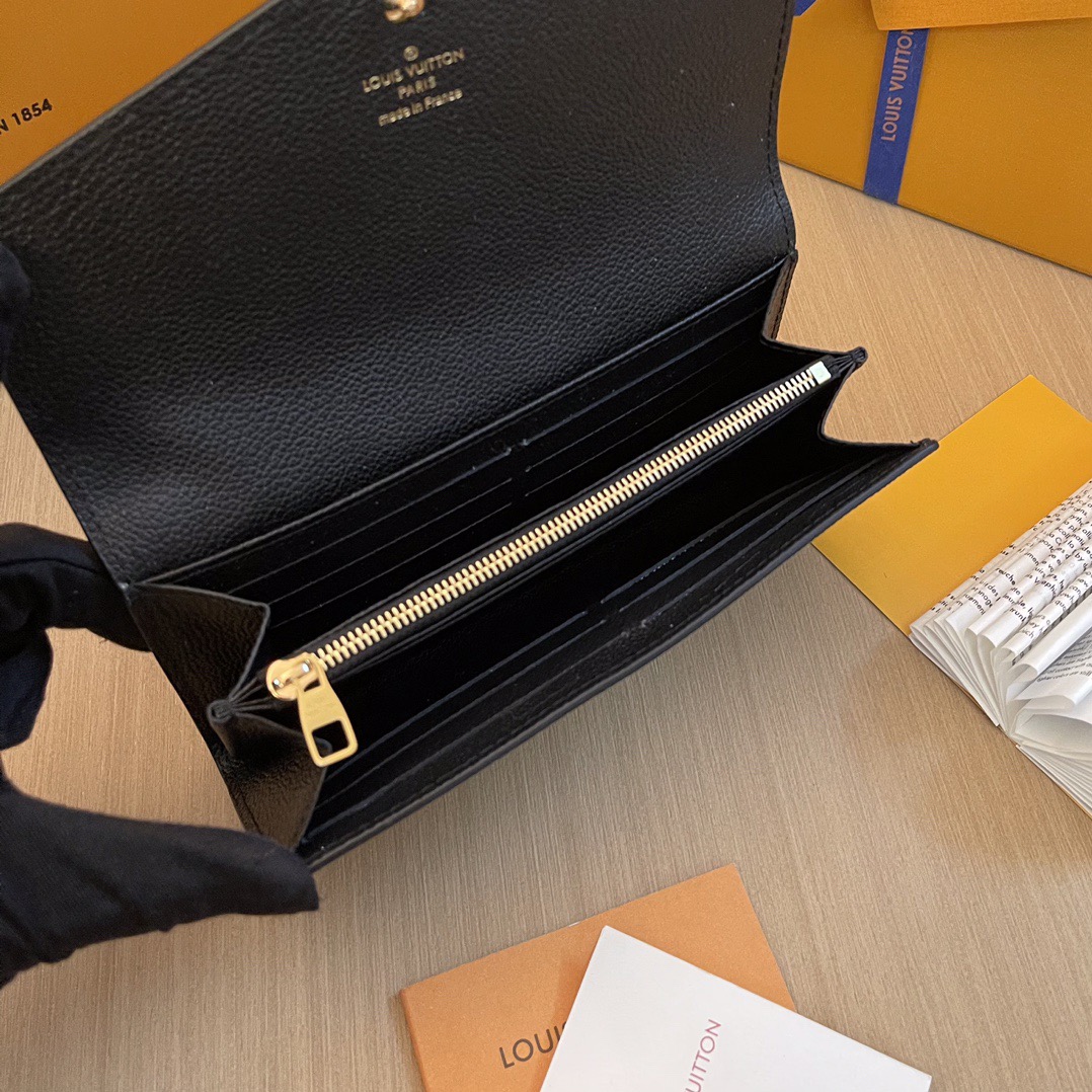 L*ouis V*uitton Top Bag