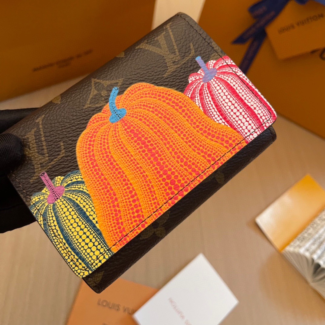 L*ouis V*uitton Top Bag