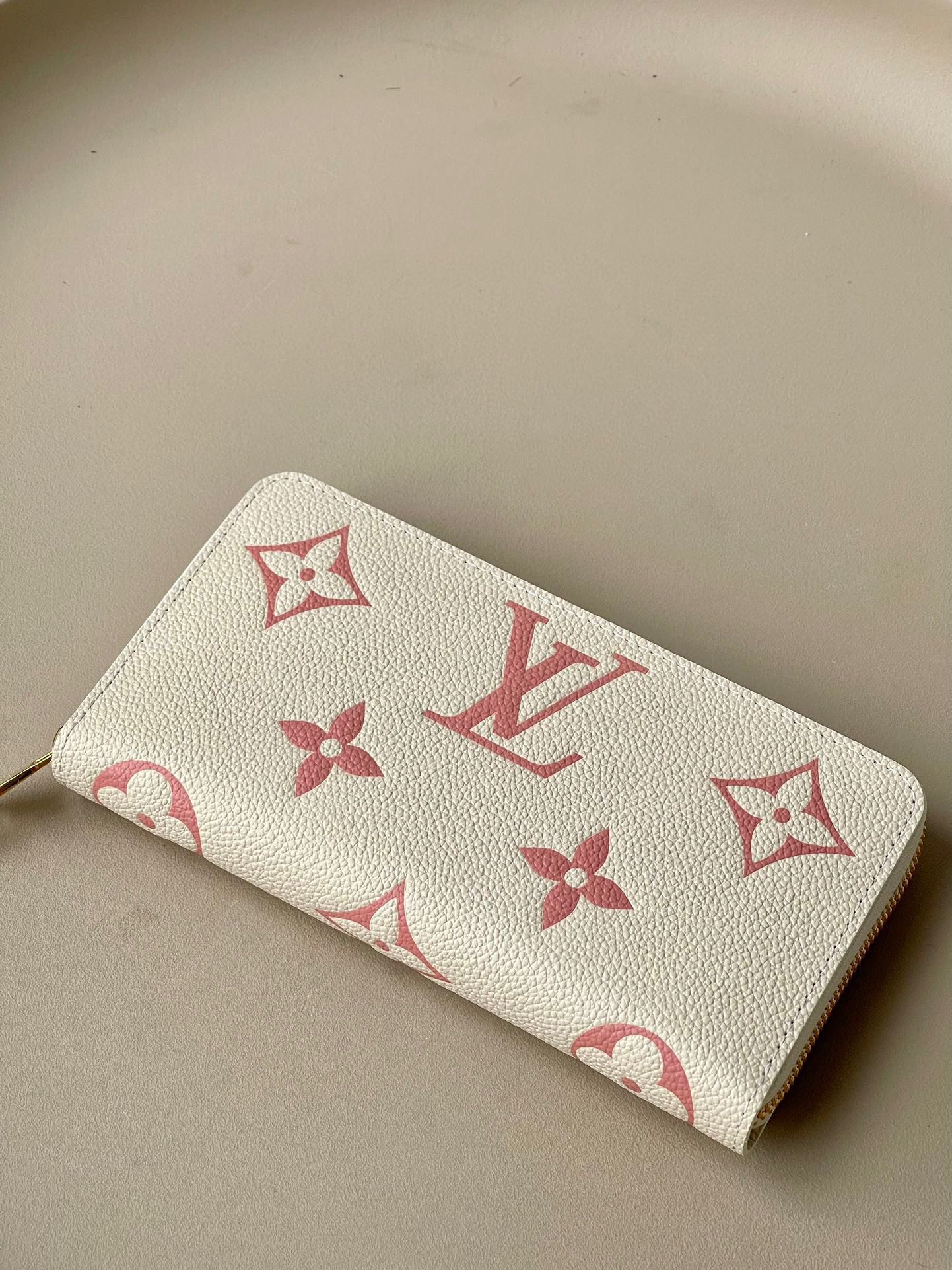 L*ouis V*uitton Top Bag