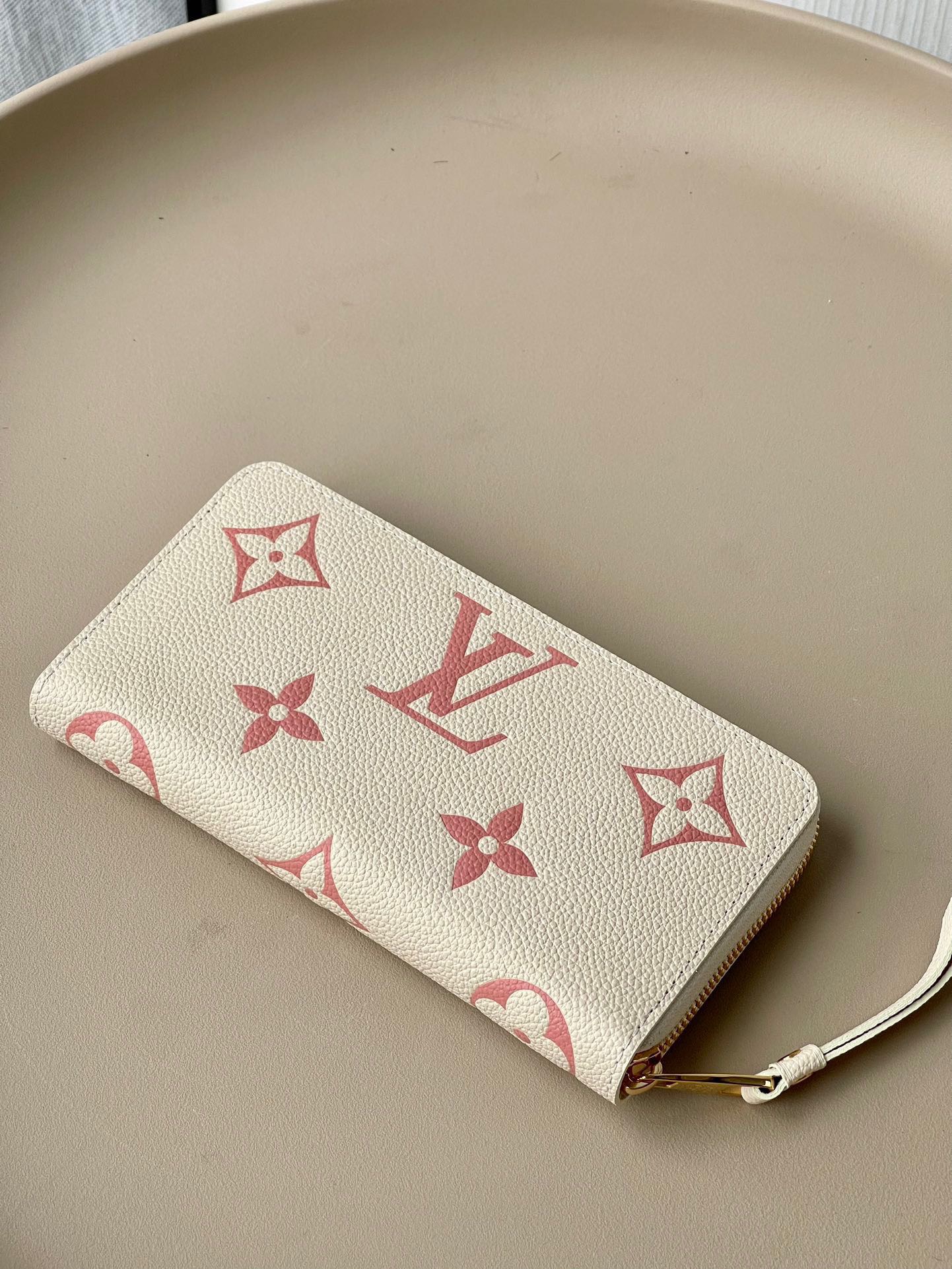 L*ouis V*uitton Top Bag