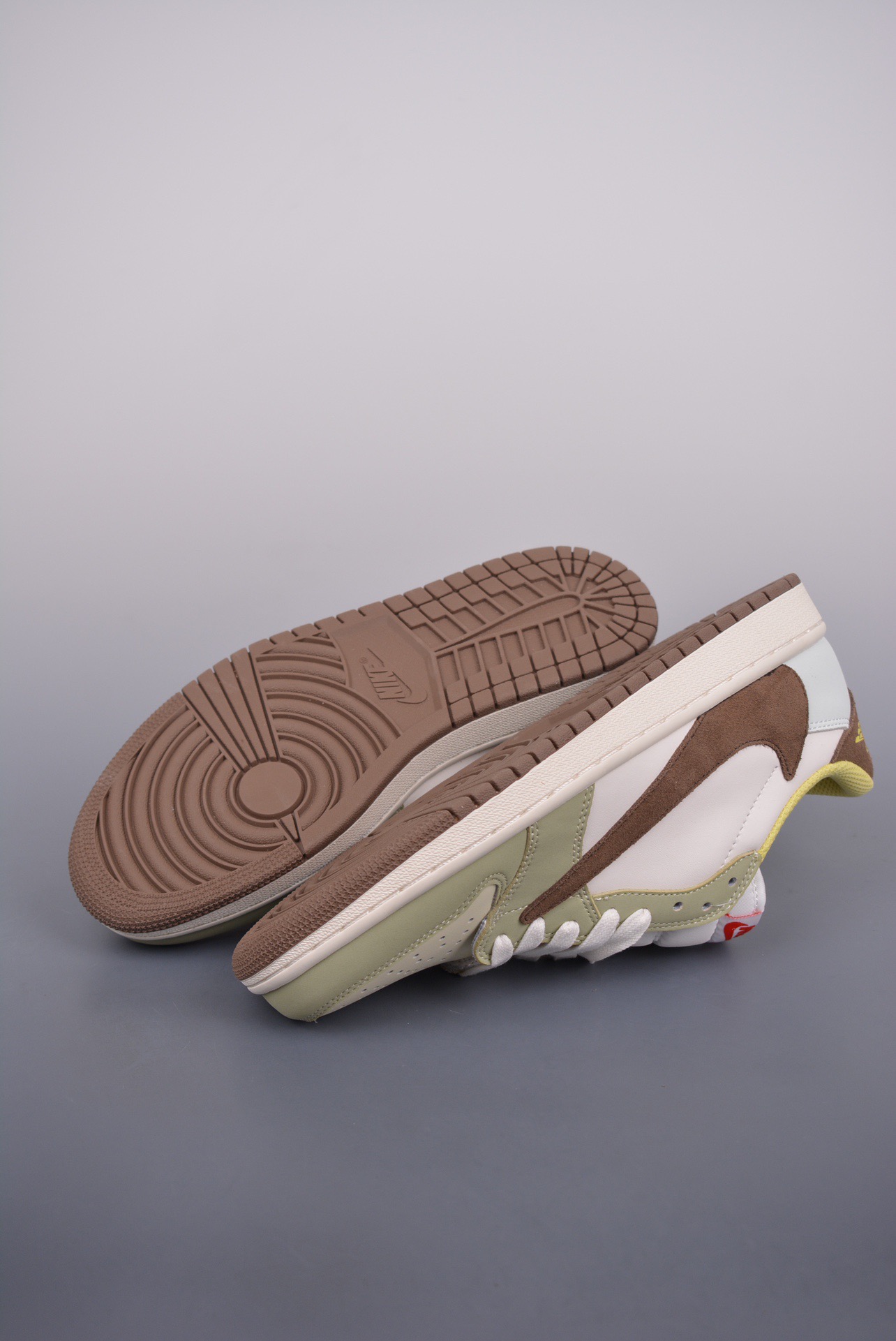 2023 Nike Air Jordan 1 low AJ1