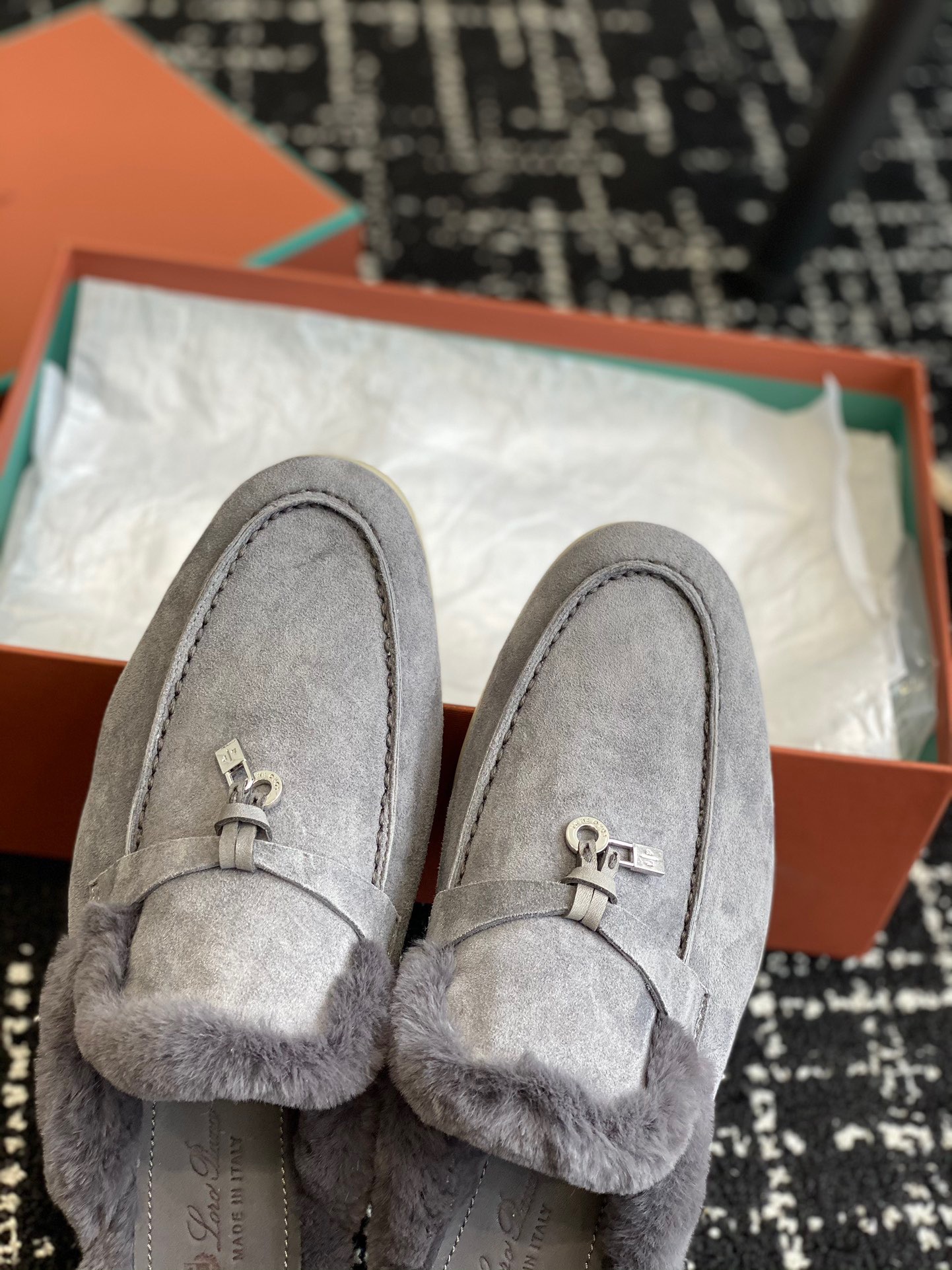 Women L*oro P*iana Top Loafer （）