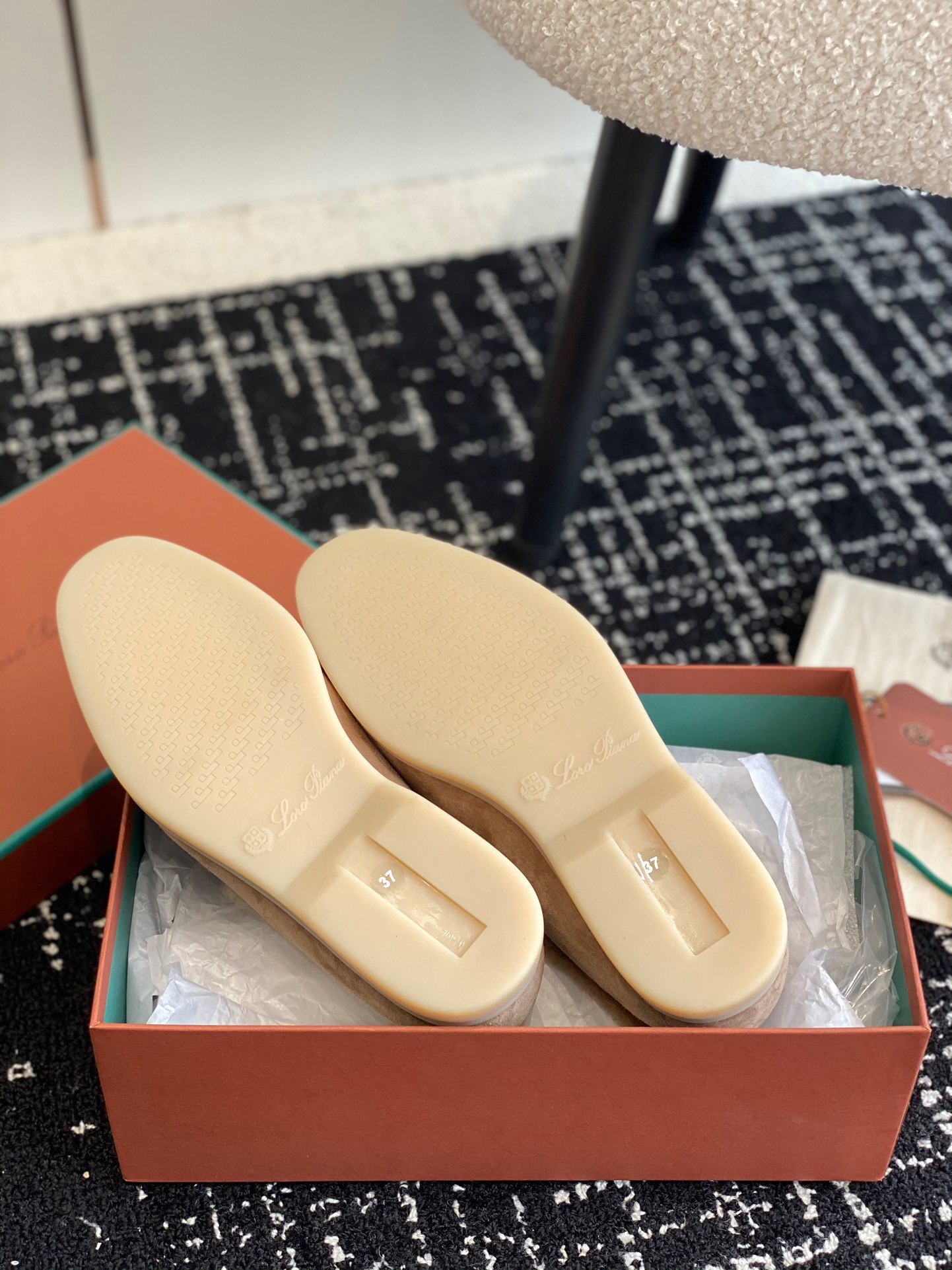 Women L*oro P*iana Top Loafer （）