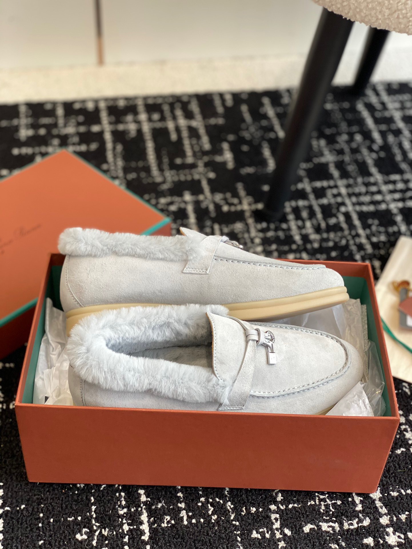 Women L*oro P*iana Top Loafer （）