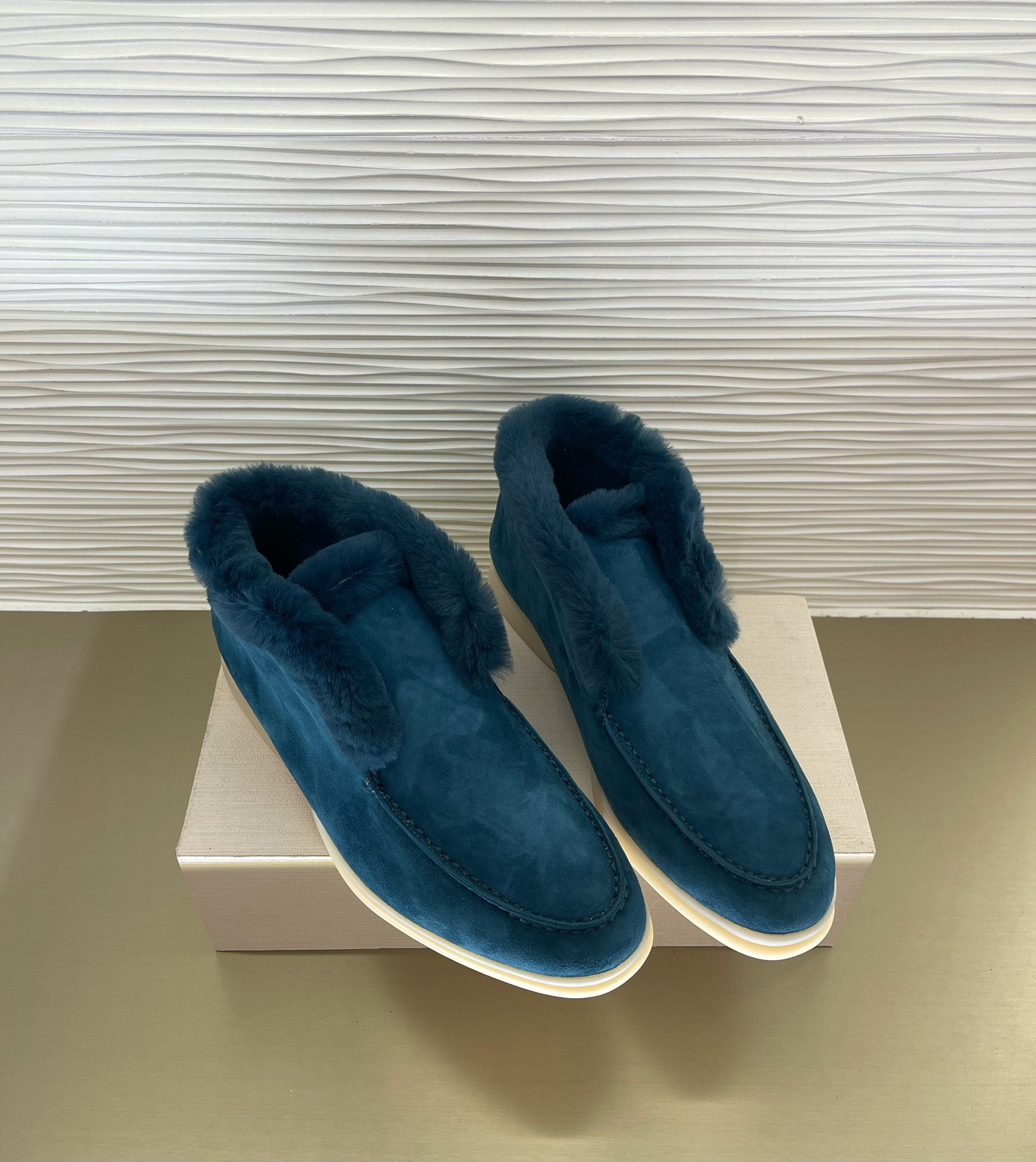 Women L*oro P*iana Top Loafer （）