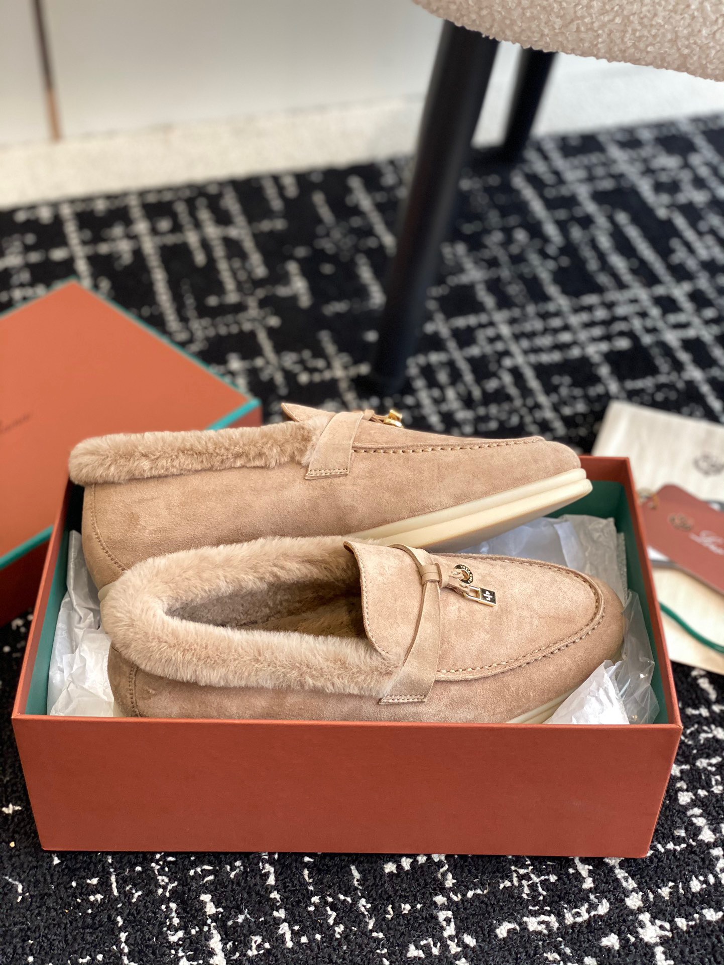 Women L*oro P*iana Top Loafer （）