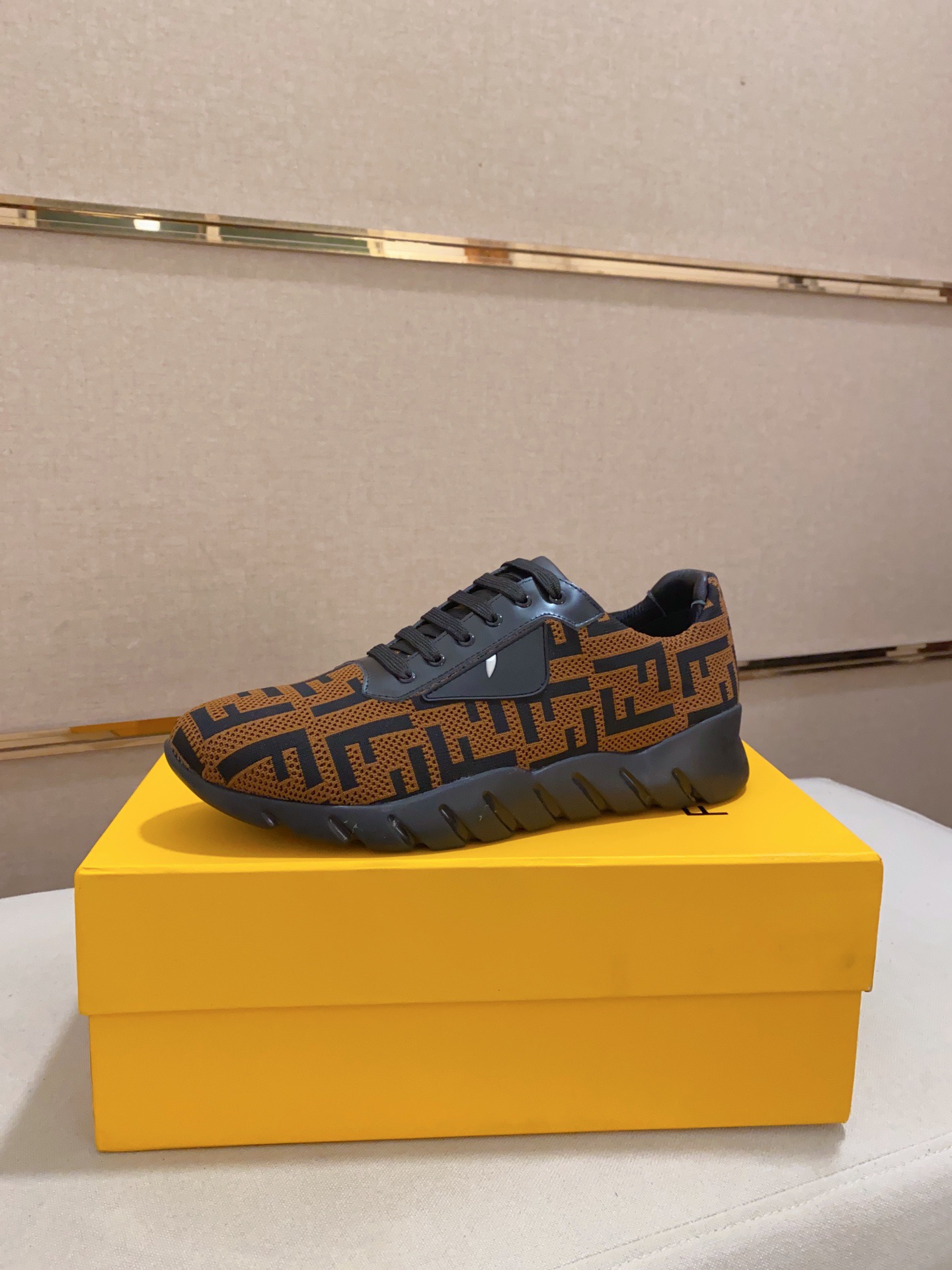 Men F*endi Top Sneaker