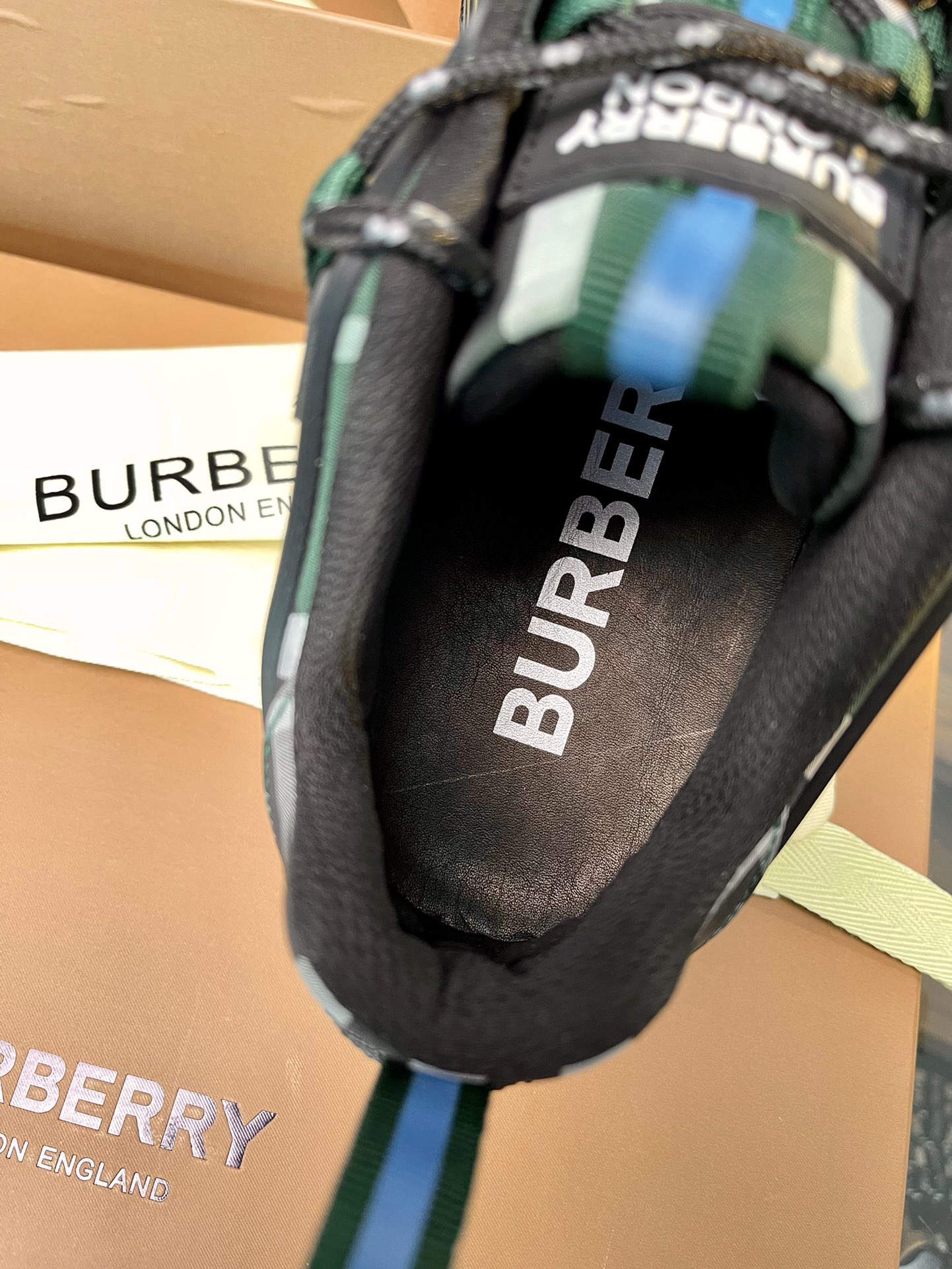 Men B*urberry Top Sneaker Maikesneakers