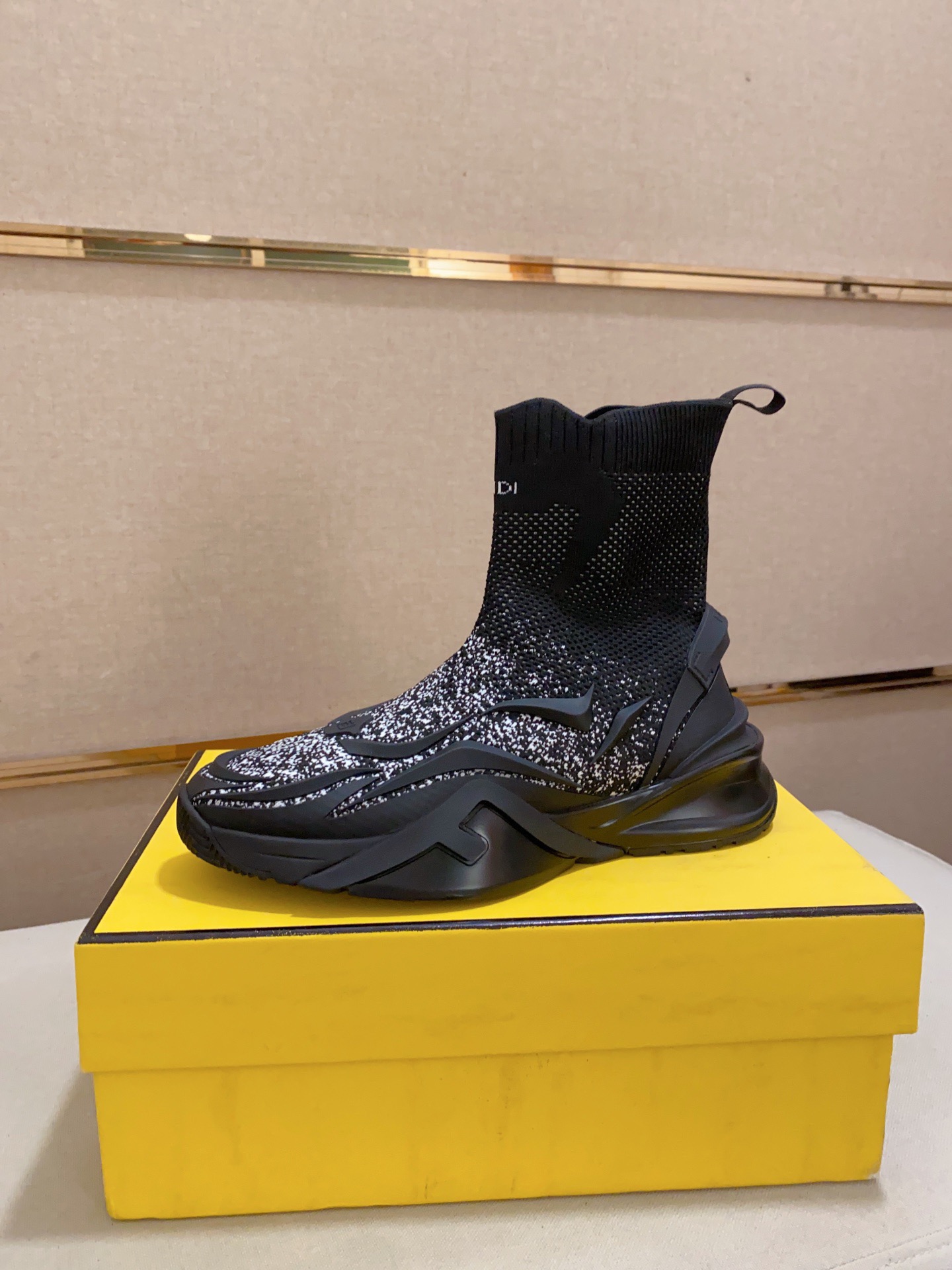 Men F*endi Top Sneaker