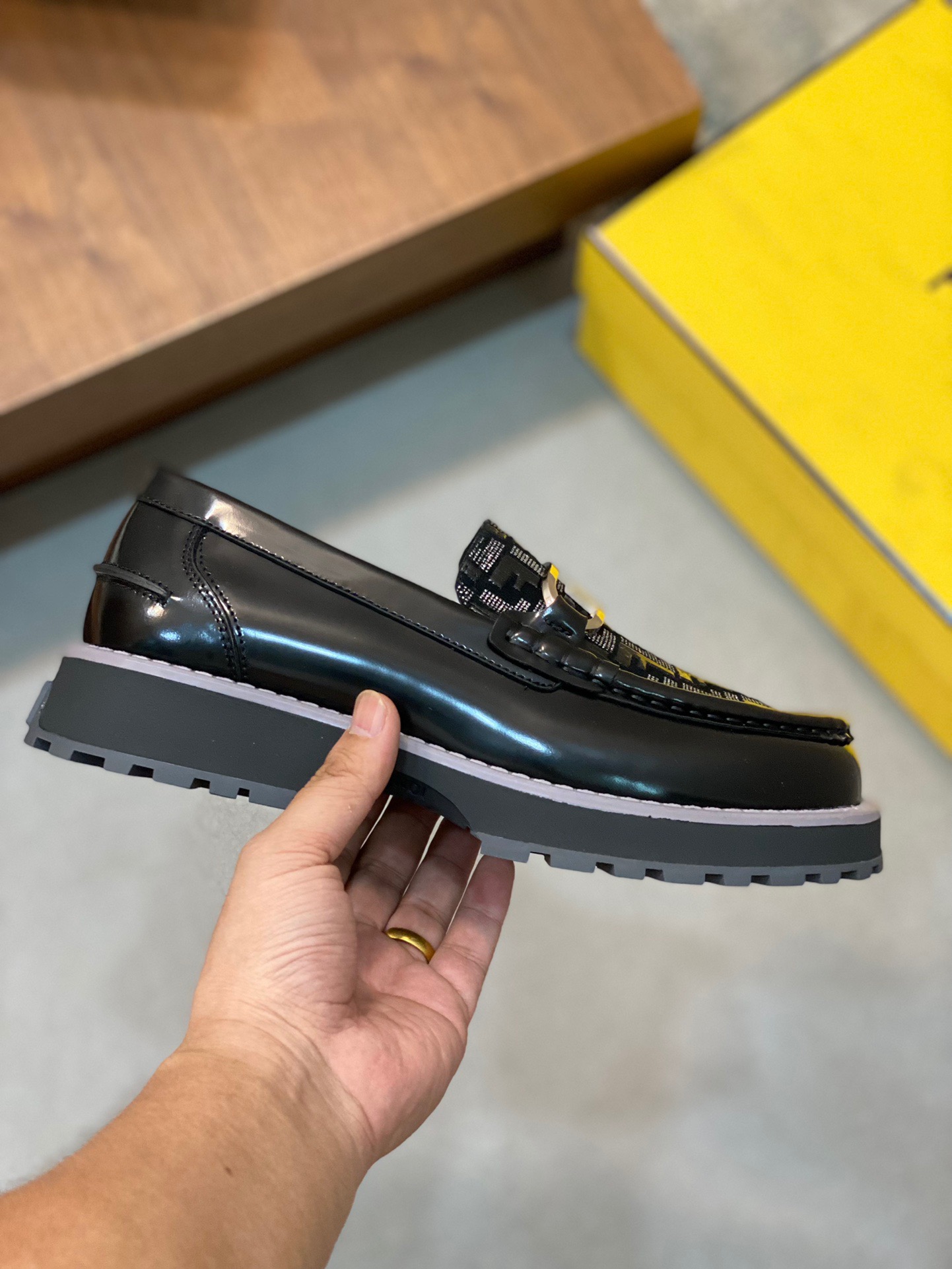 Men F*endi Top Sneaker