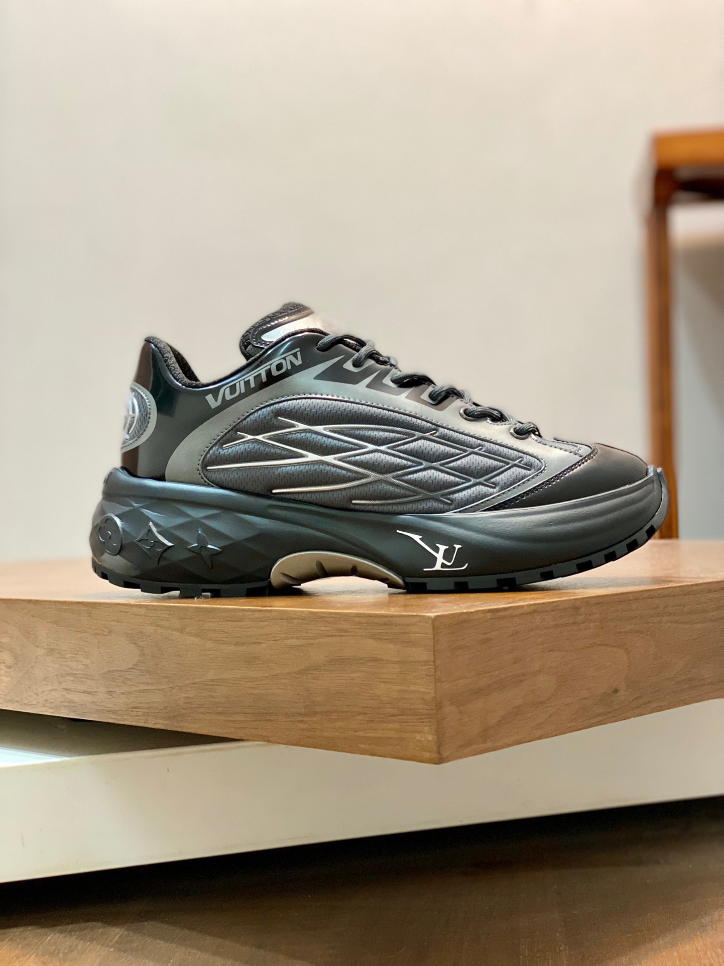 Men L*ouis V*uitton Top Sneaker