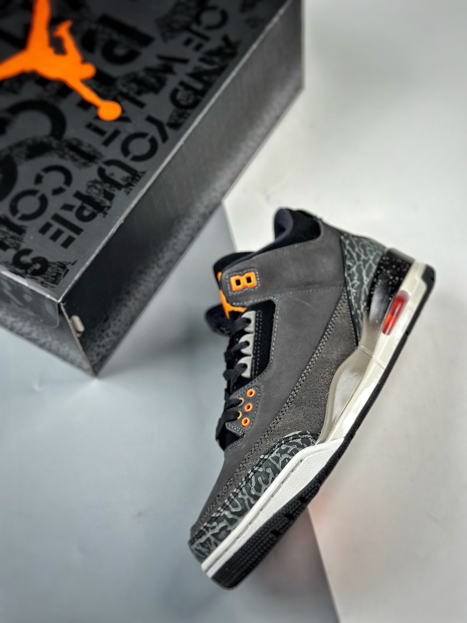 Air Jordan 3