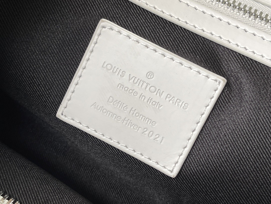 L*ouis V*uitton Top Bag m58979