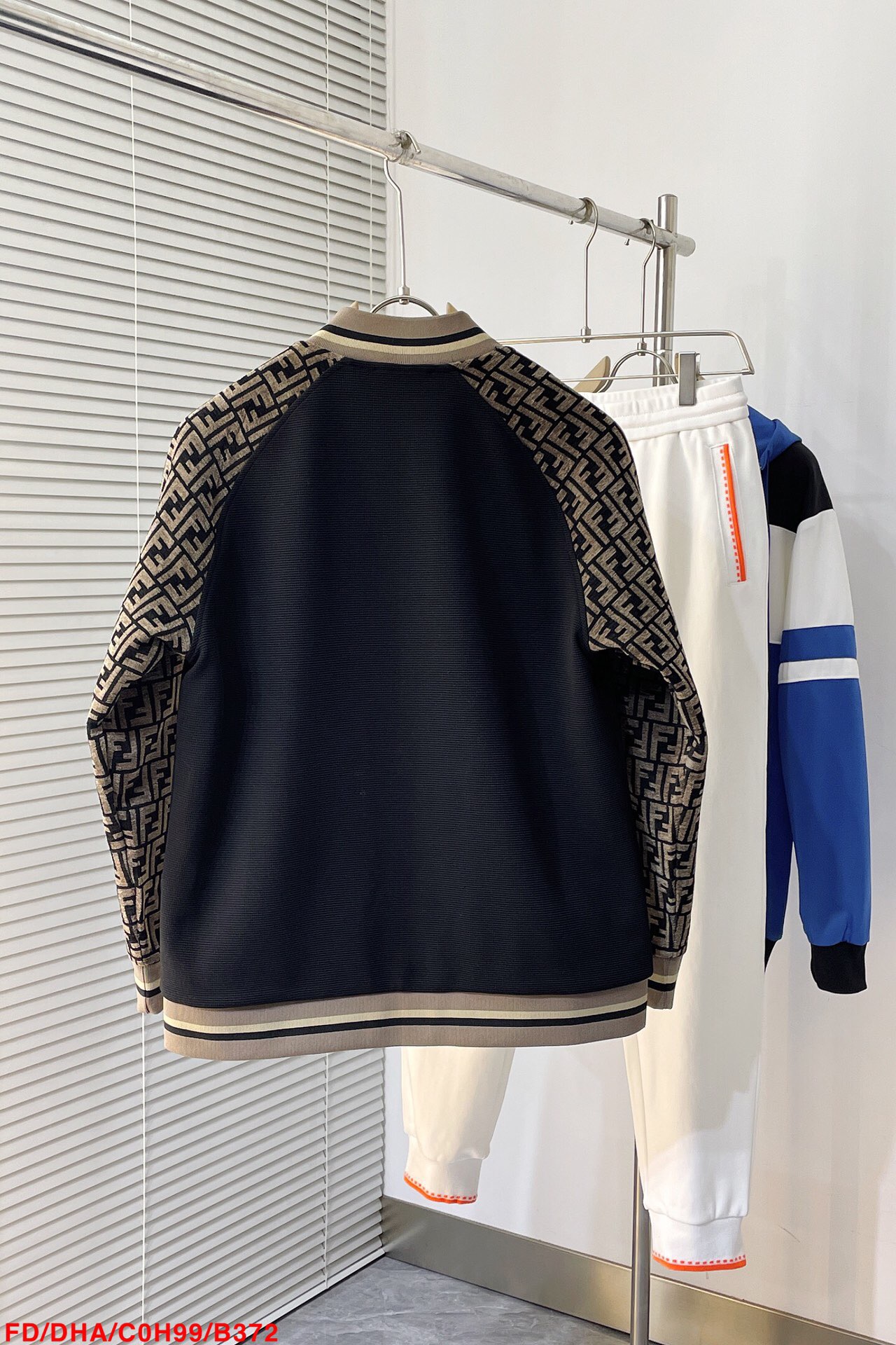 Men Jacket/Sweater Top Quality