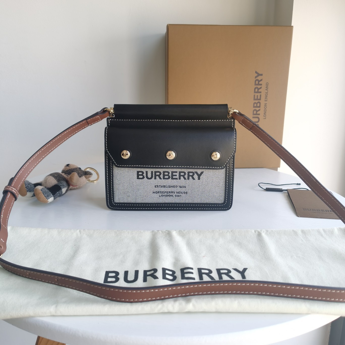 B*urberry Bag Top Quality
