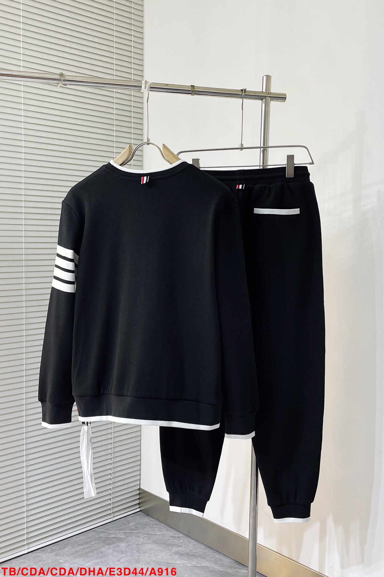 Men suits Top Quality