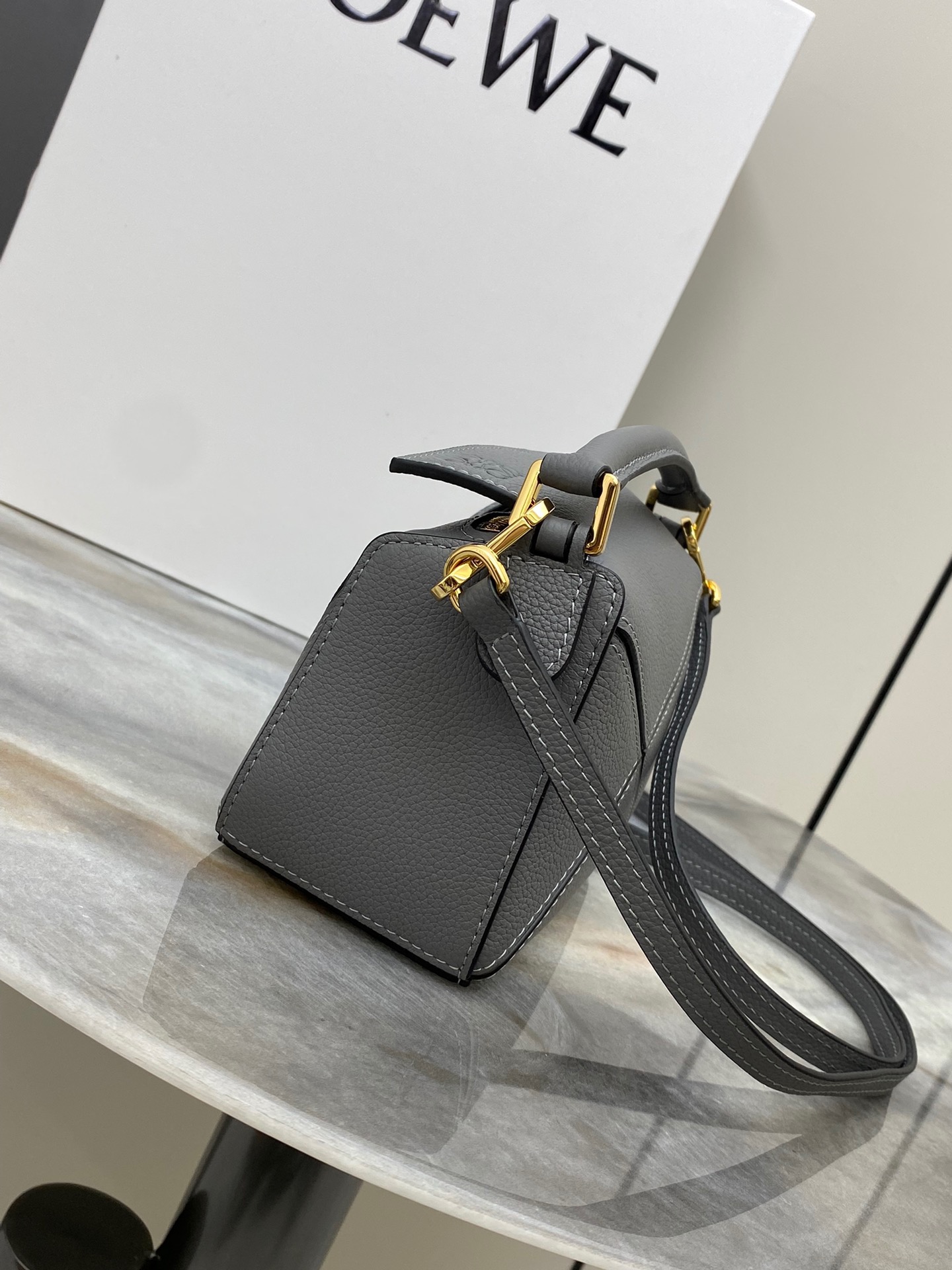 L*oewe Bag 9016 Top Quality