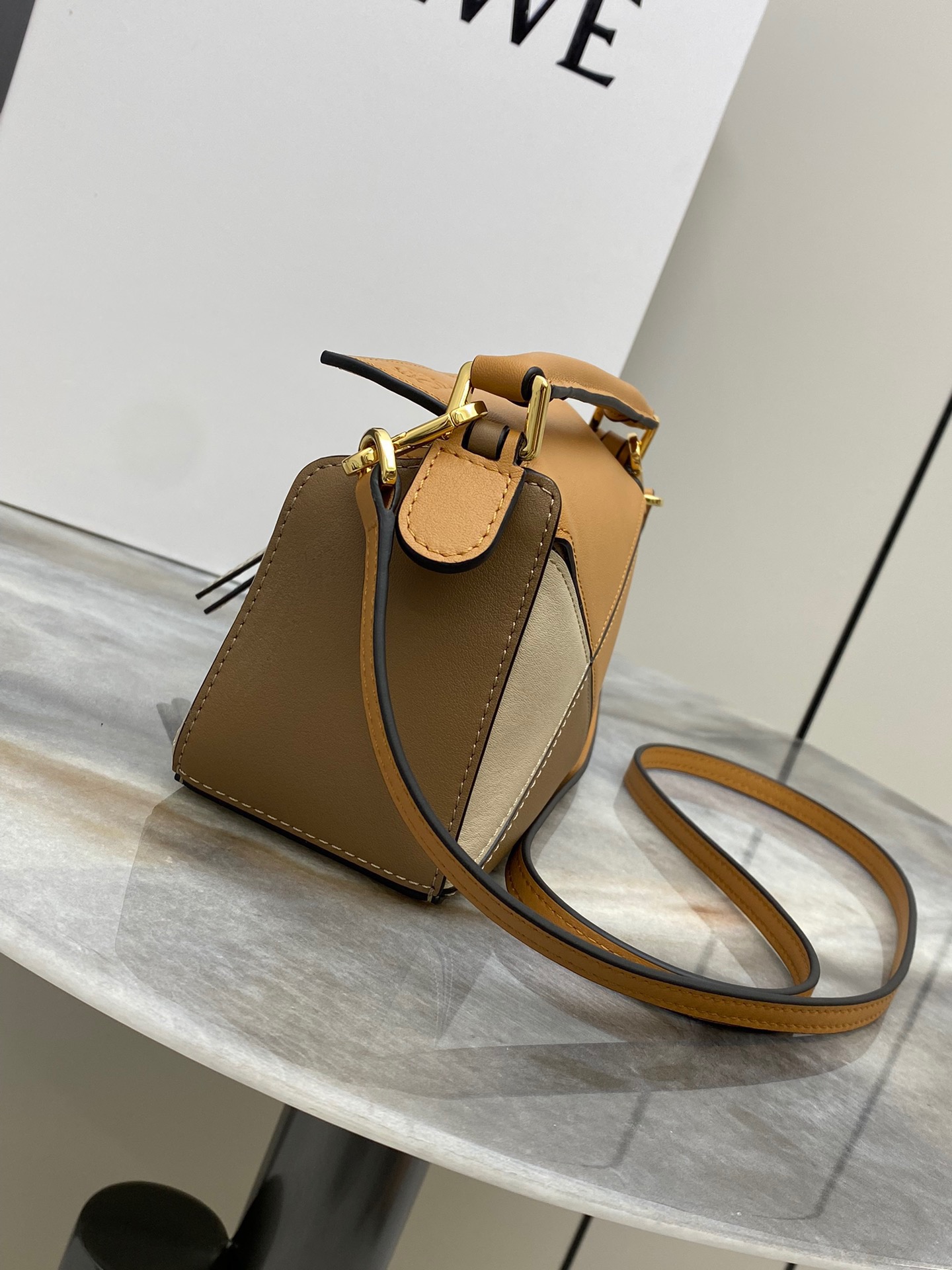 L*oewe Bag 9016 Top Quality