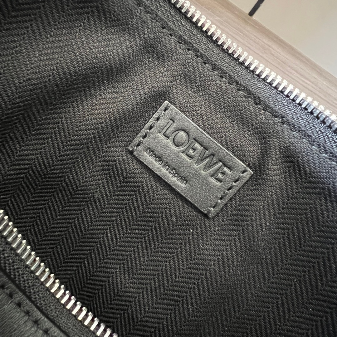 L*oewe Bag 262315 Top Quality