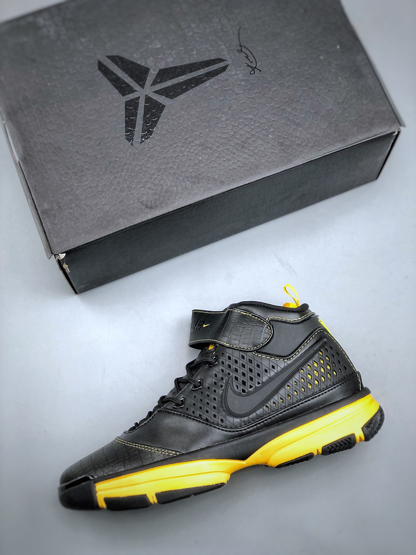 Great quality NIKE zoom Kobe li protro