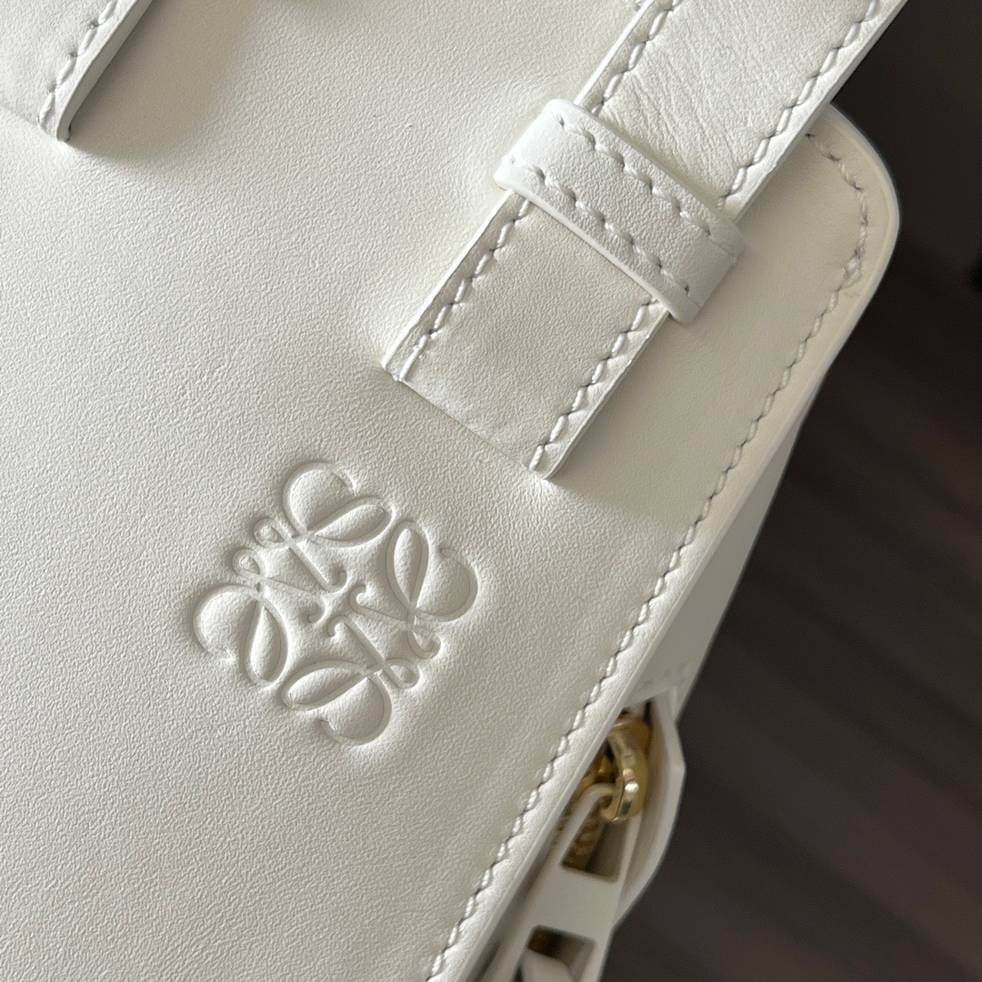 L*oewe Bag 652235 Top Quality