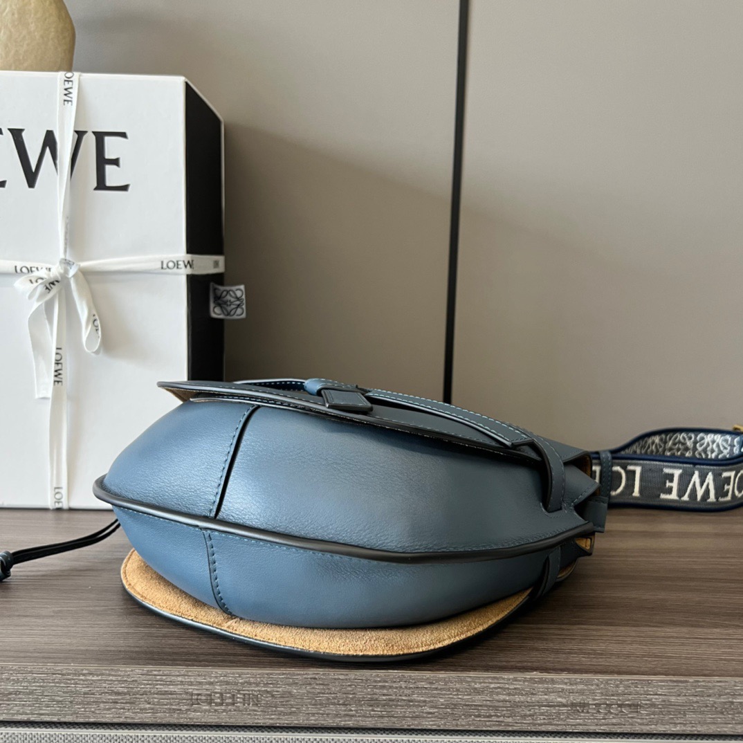 L*oewe Bag 011821 Top Quality