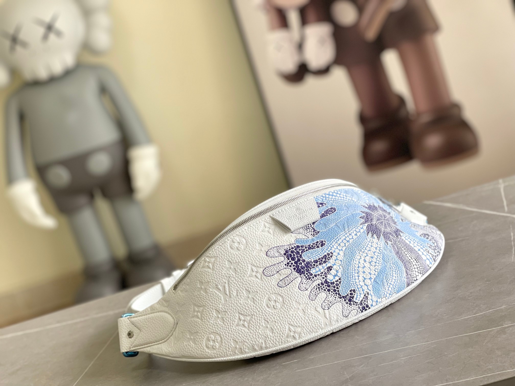 L*ouis V*uitton Top Bag