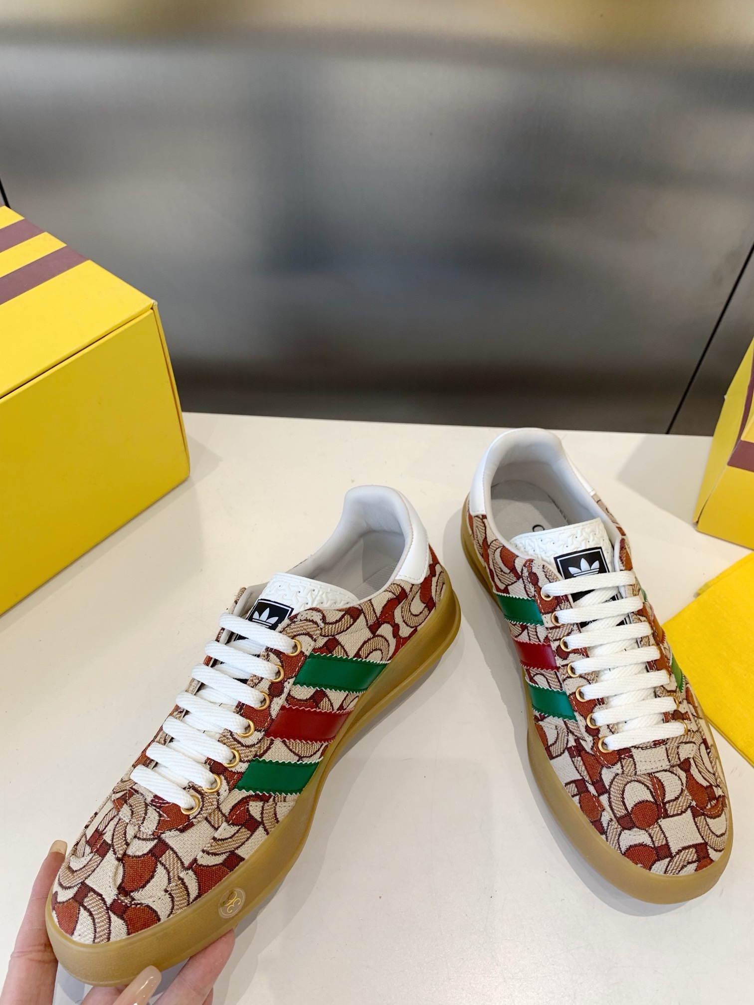 Men Women G*ucci Top Sneaker