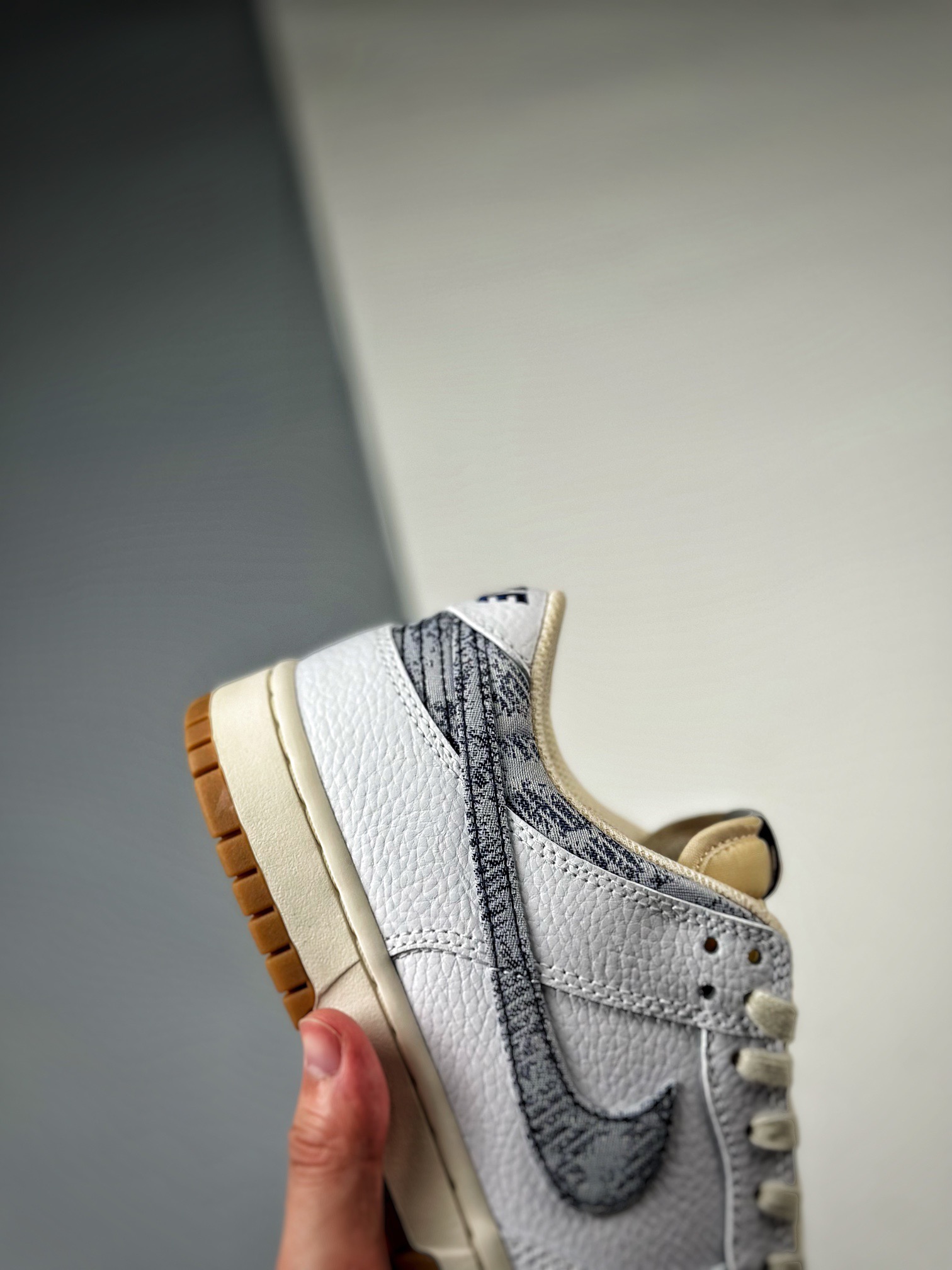 Men Women Nike SB Dunk Low