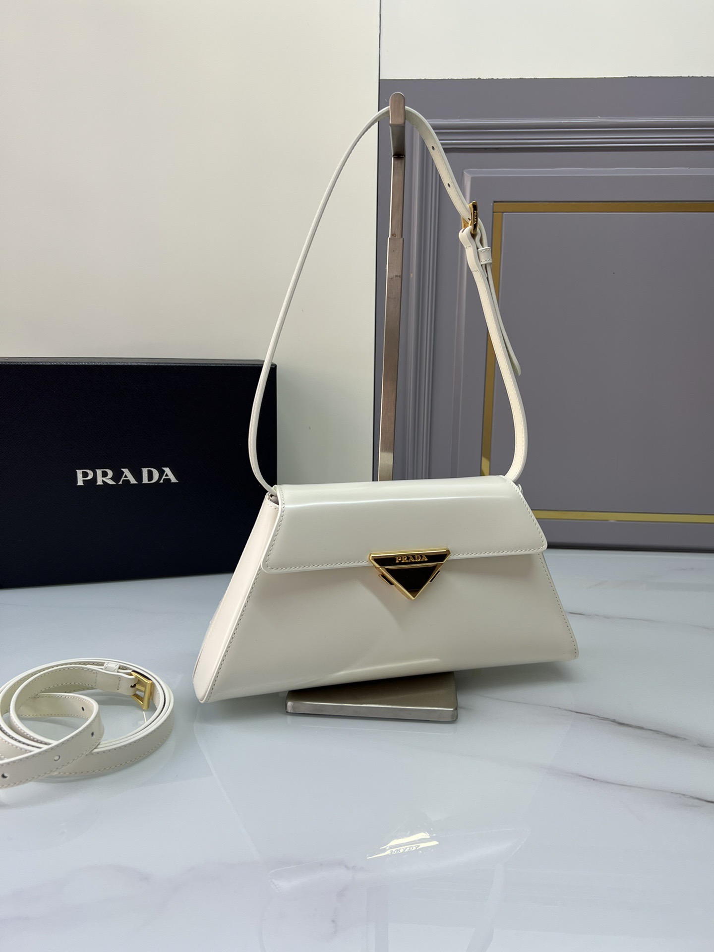 P*rada Bag Top Quality