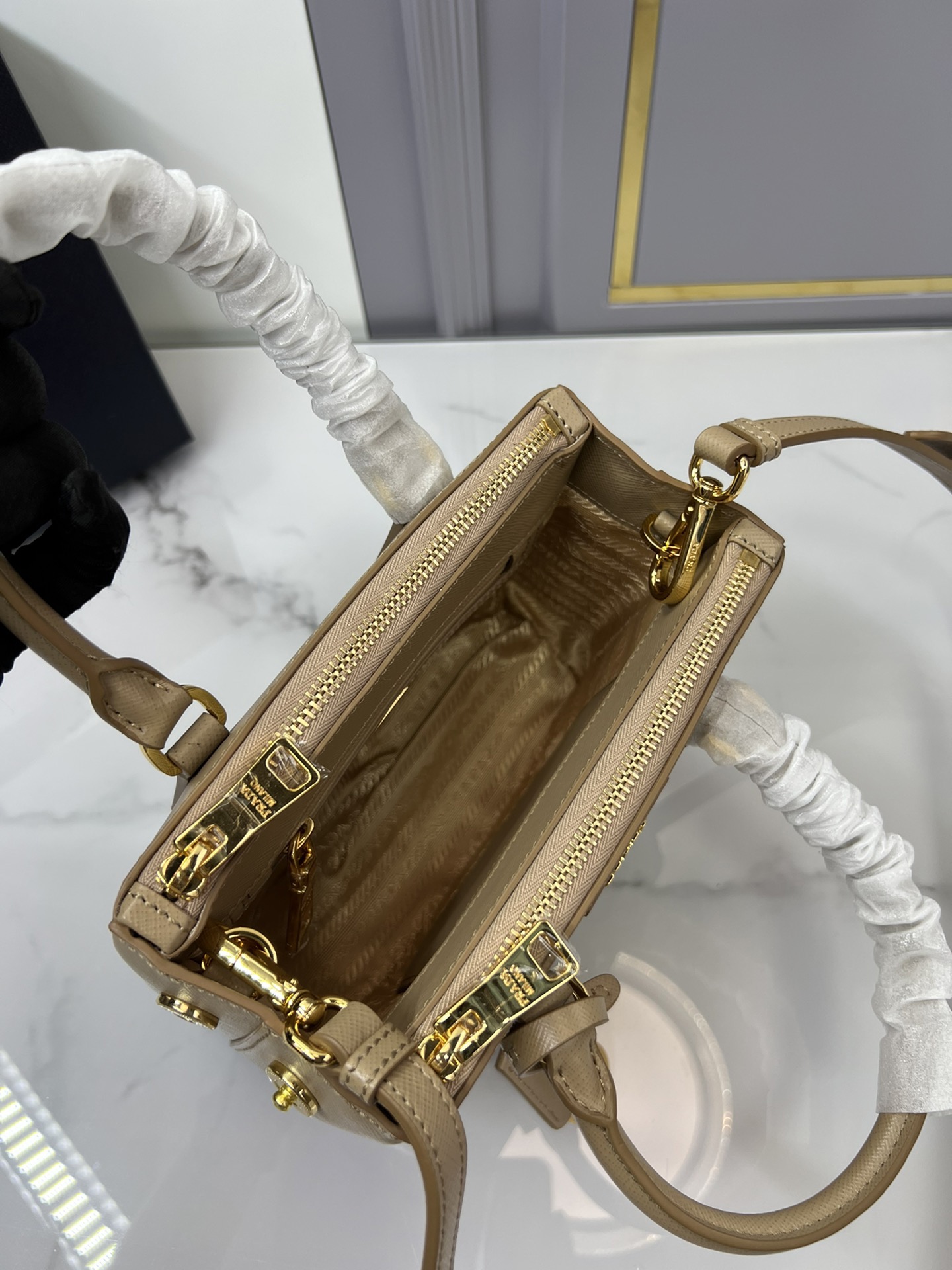 P*rada Bag Top Quality