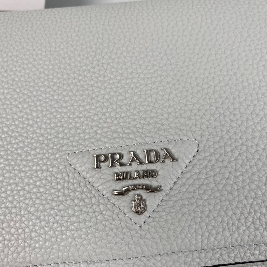 P*rada Bag Top Quality