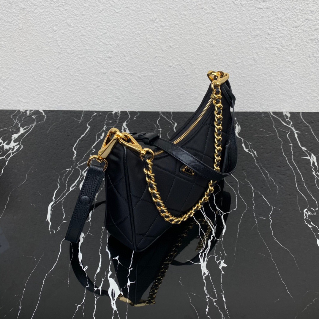 P*rada Bag Top Quality