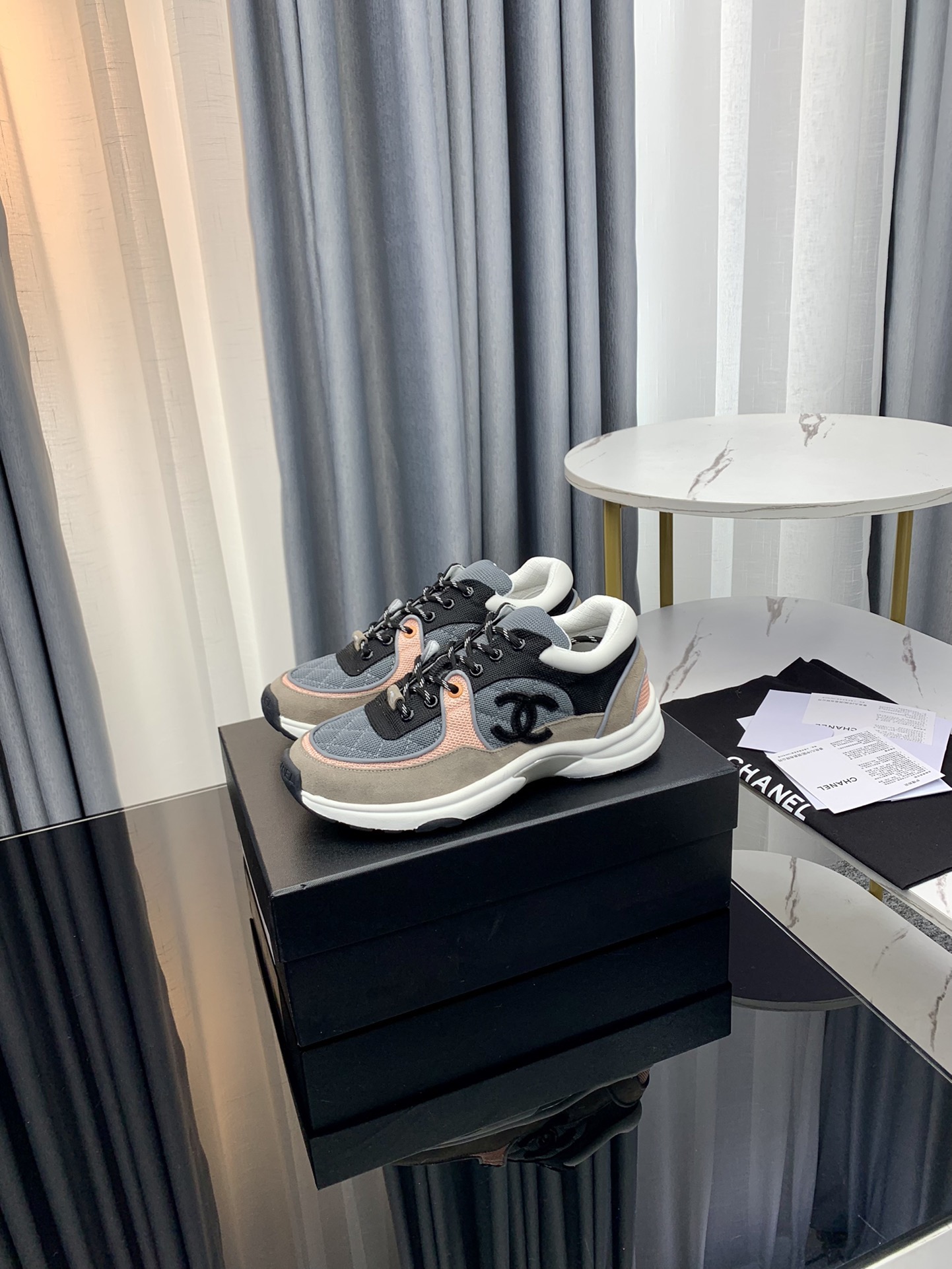 Men Women C*hanel Top Sneaker