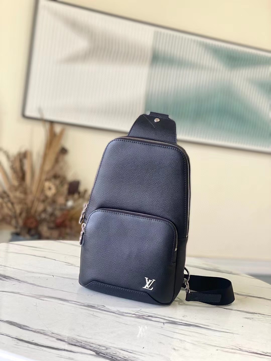 L*ouis V*uitton Top Bag