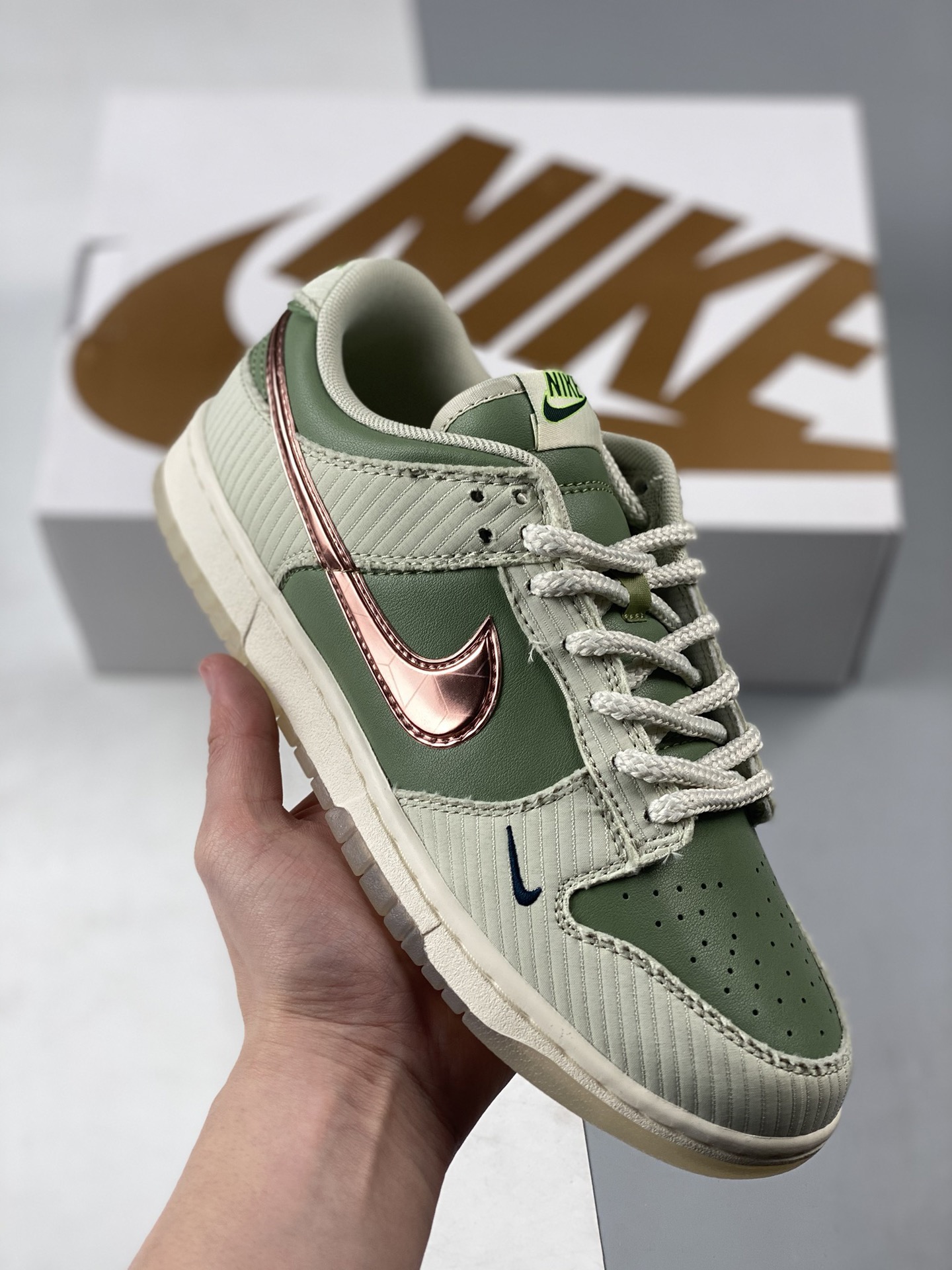 Men Women Nike SB Dunk Low