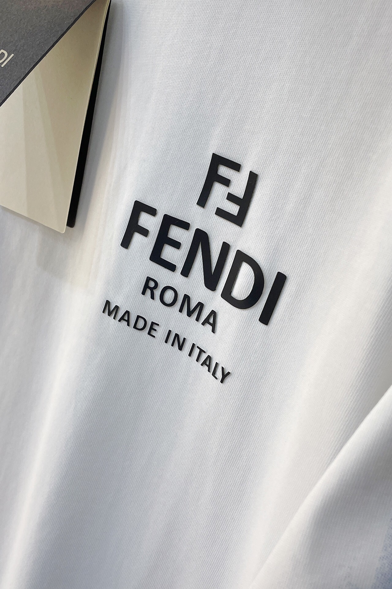 Men T-shirt Top Quality