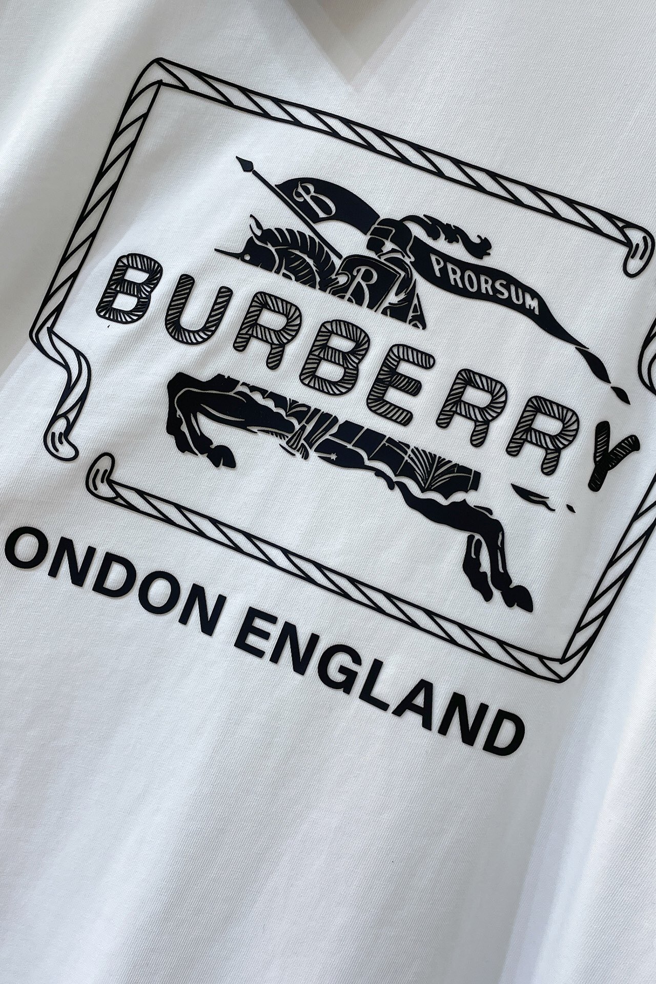 Men T-shirt Top Quality