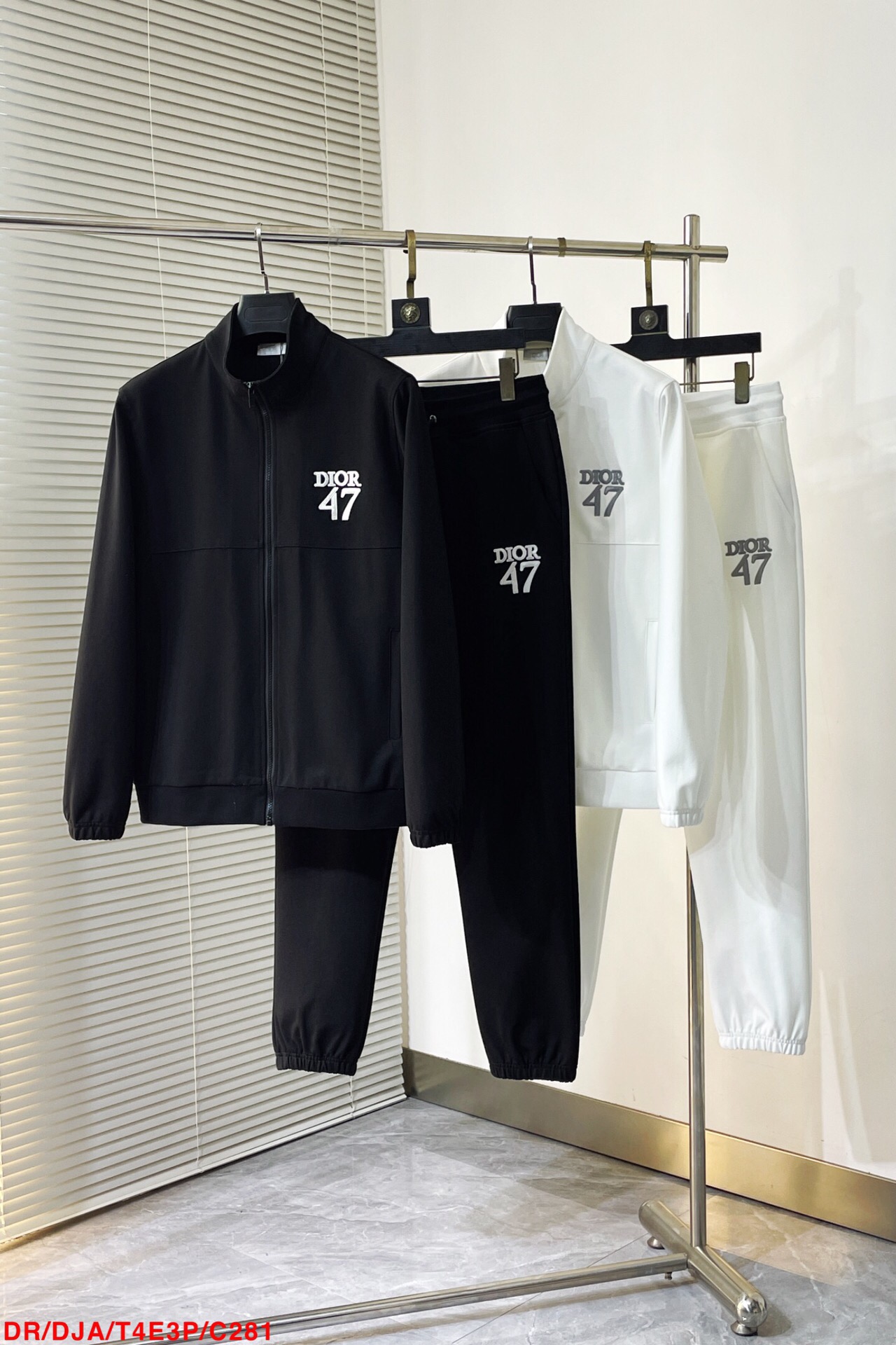 Men suits Top Quality