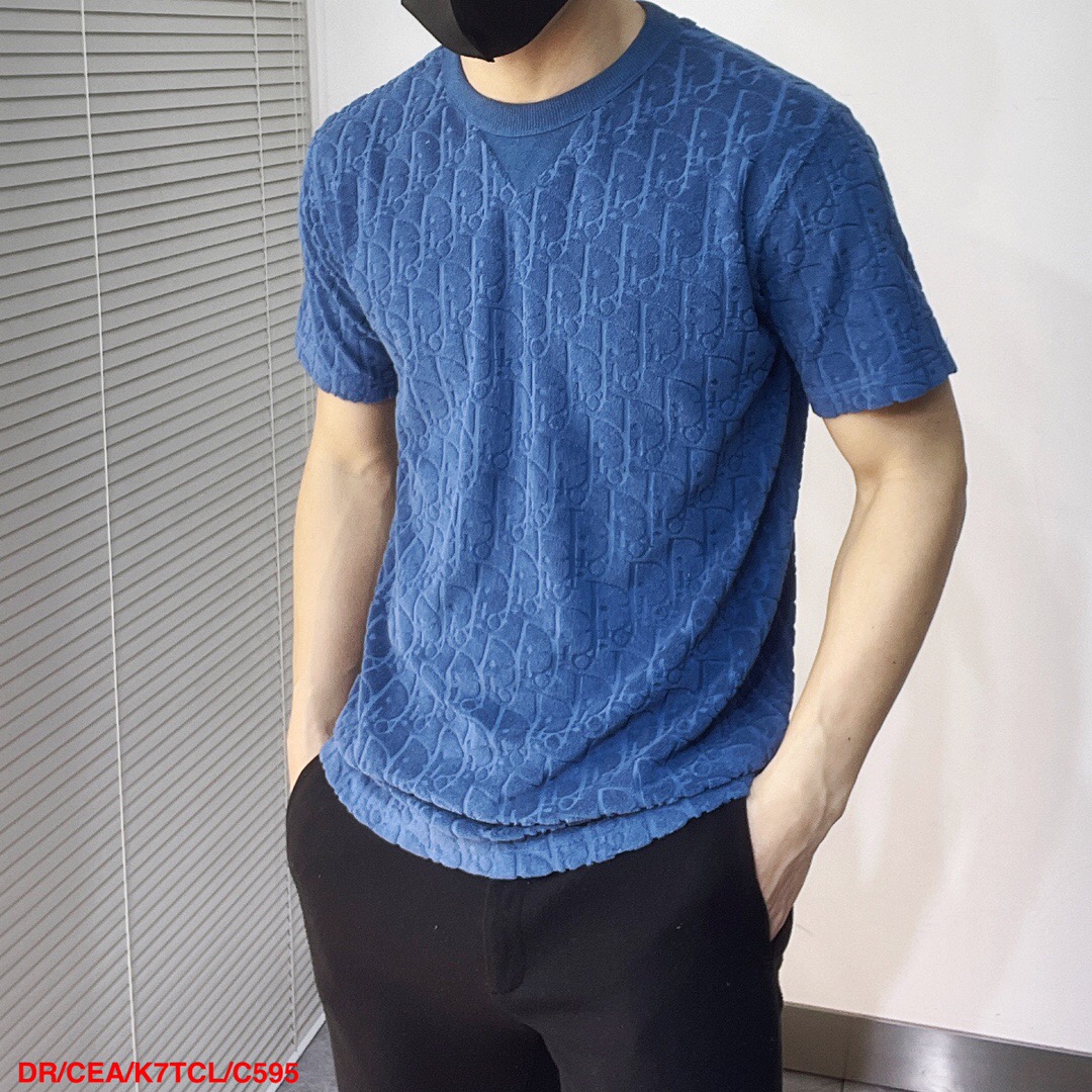 Men T-shirt Top Quality