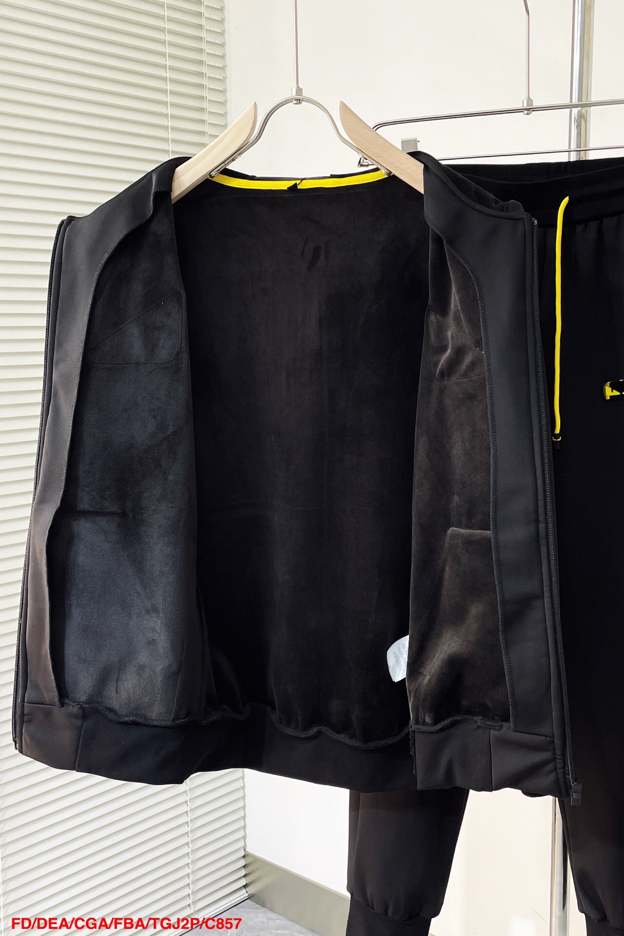 Men suits Top Quality