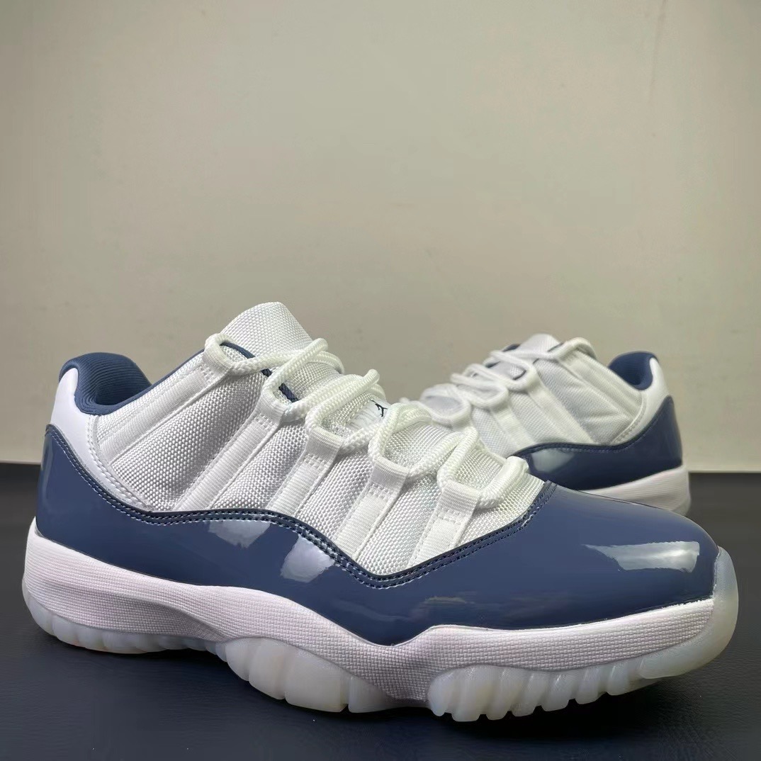 NIKE Air Jordan 11（）