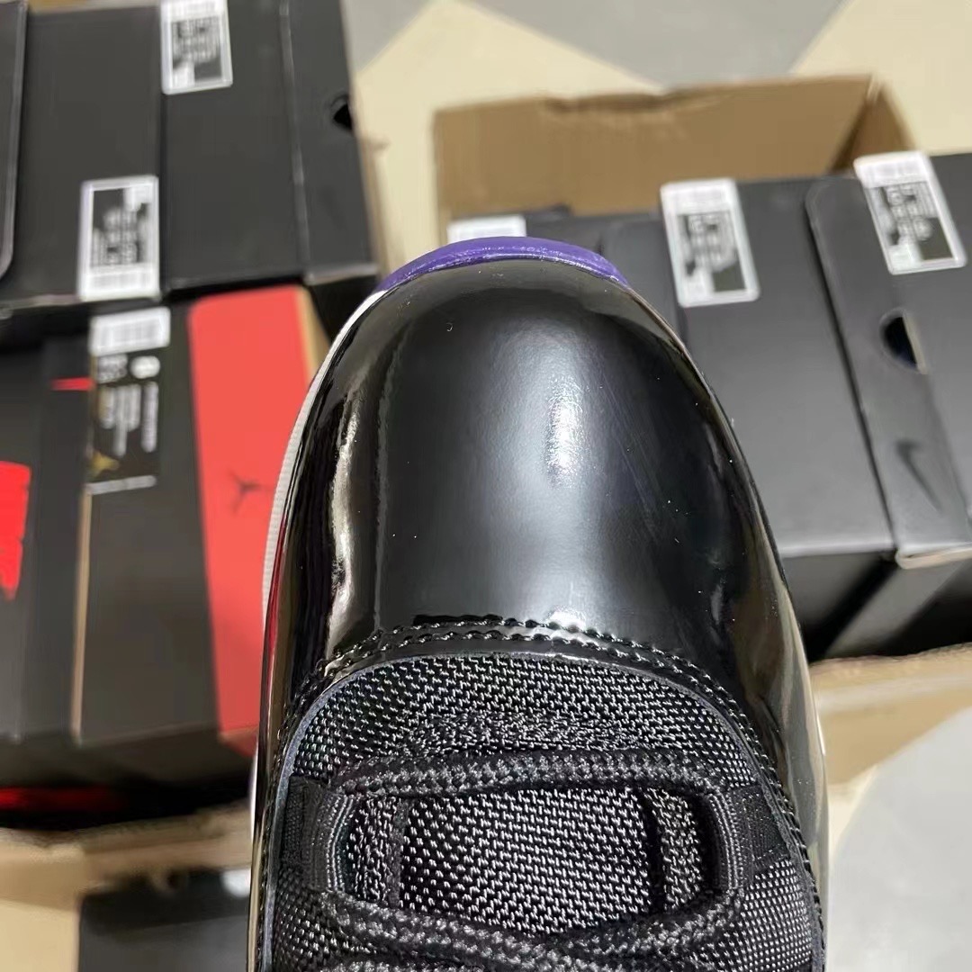 NIKE Air Jordan 11（）