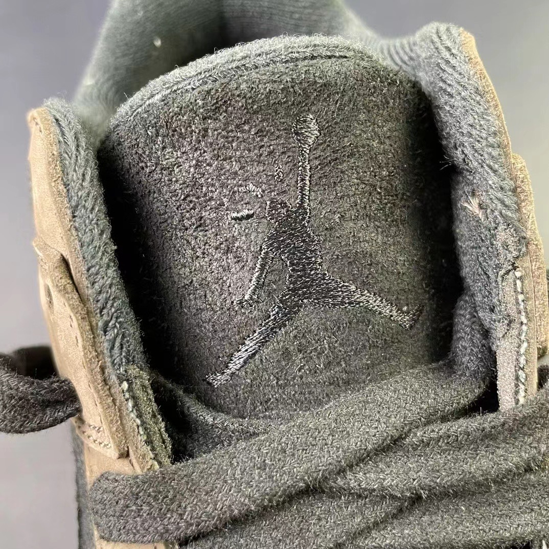 Nike Air Jordan cut the check aj