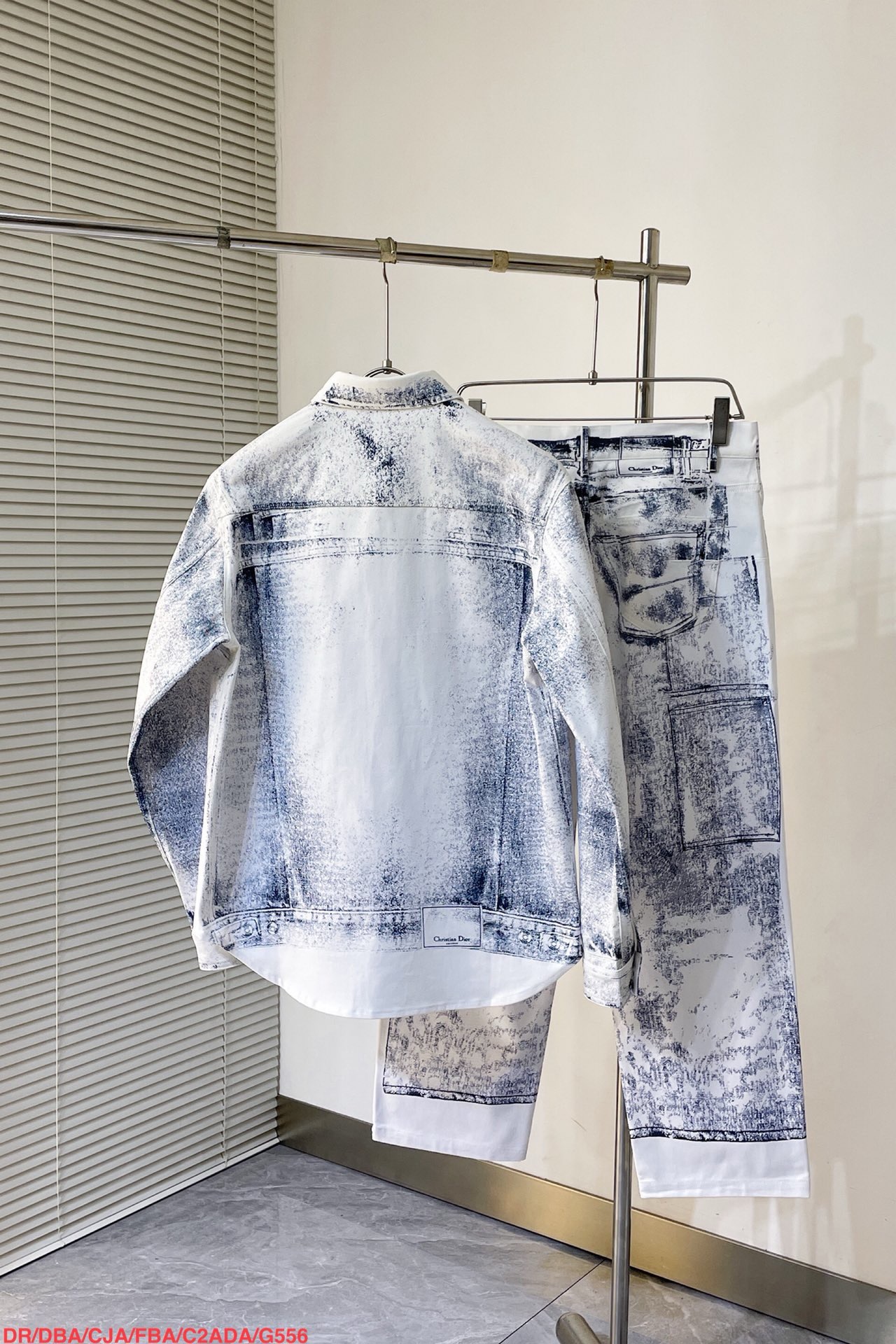 Men suits Top Quality