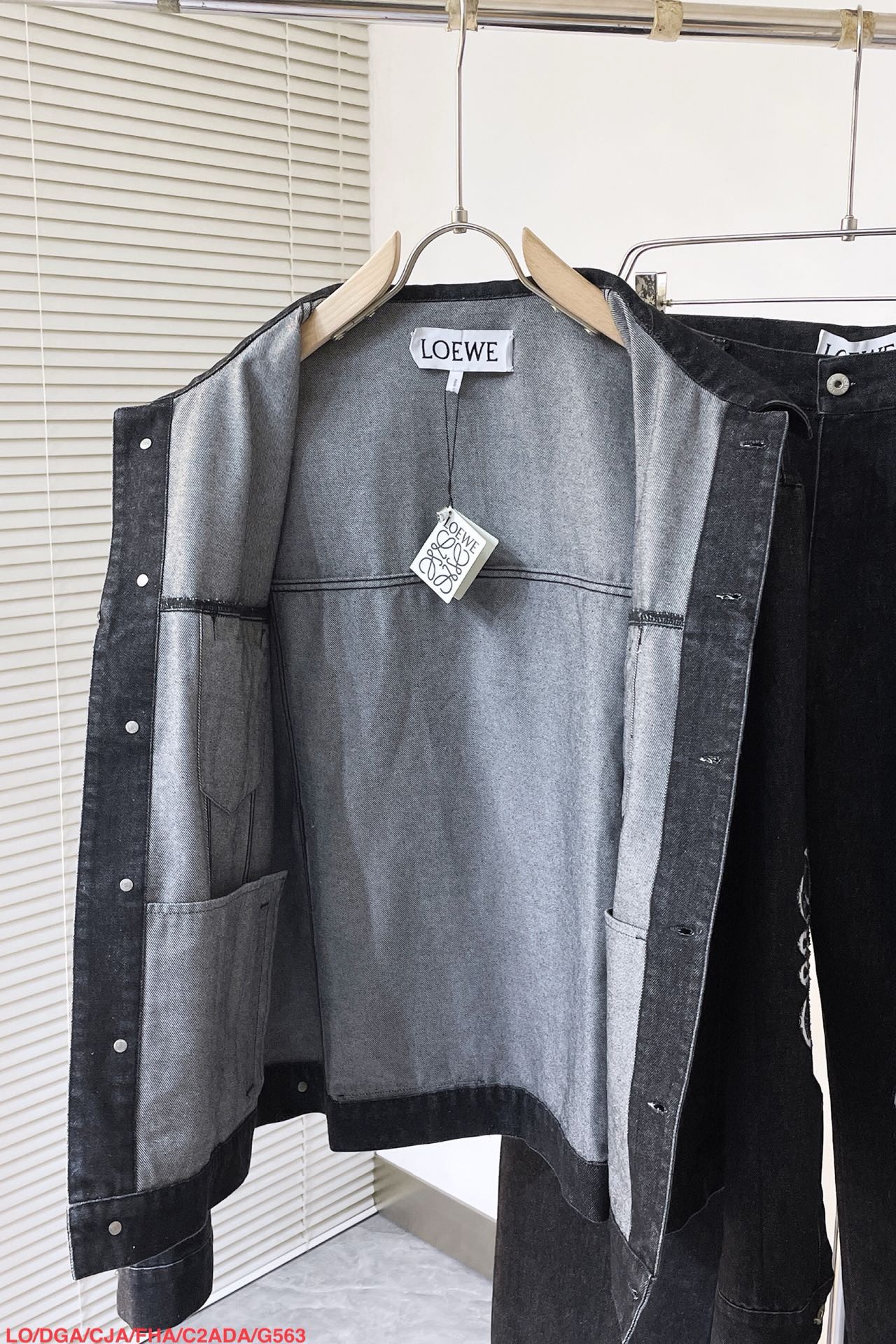 Men suits Top Quality