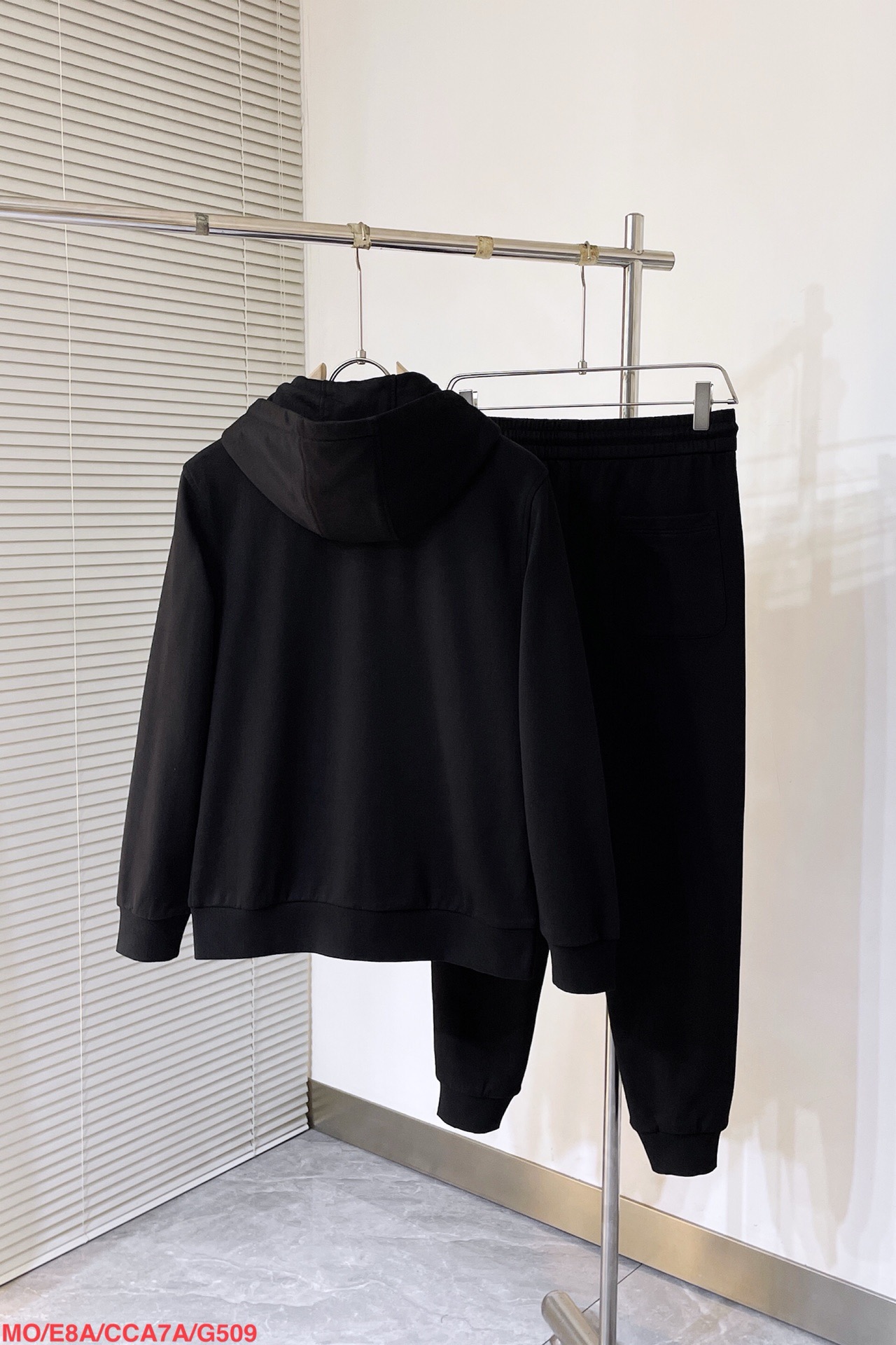 Men suits Top Quality