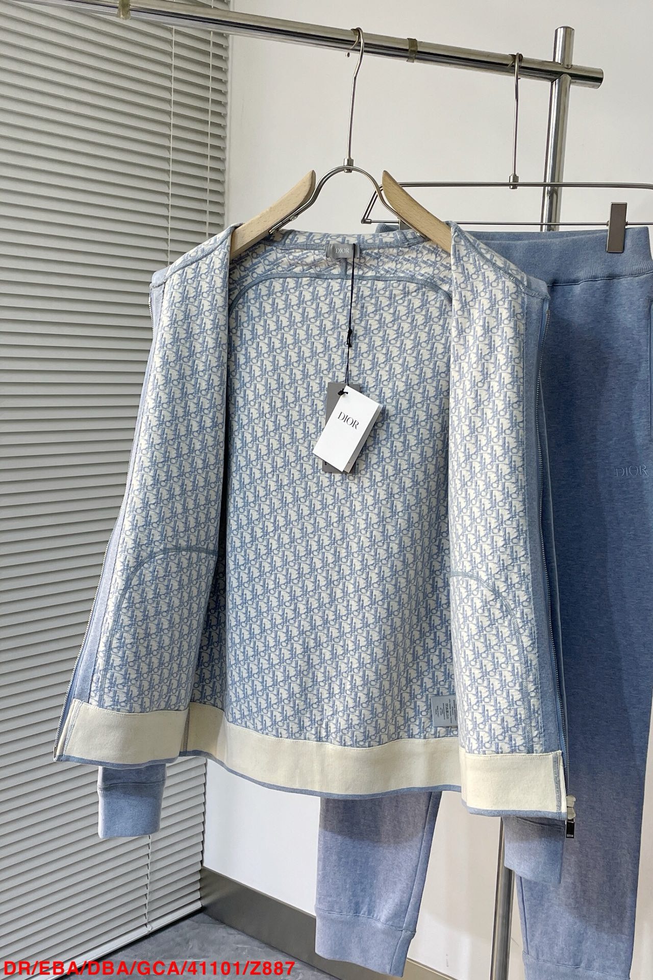 Men suits Top Quality