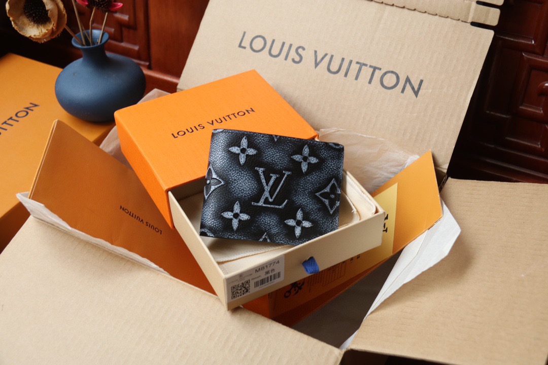 L*ouis V*uitton Top Bag